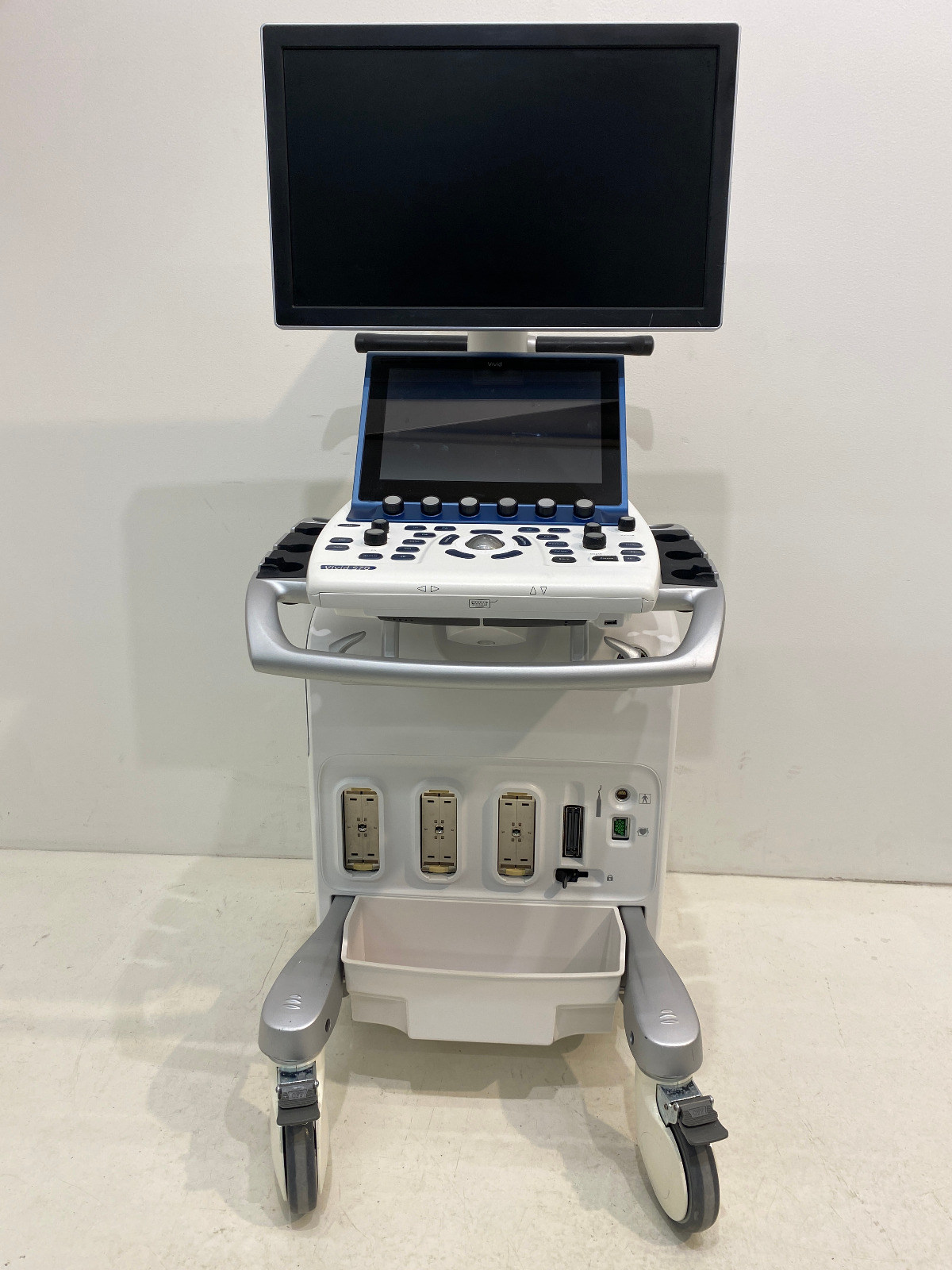GE Vivid S70N Ultrasound Machine