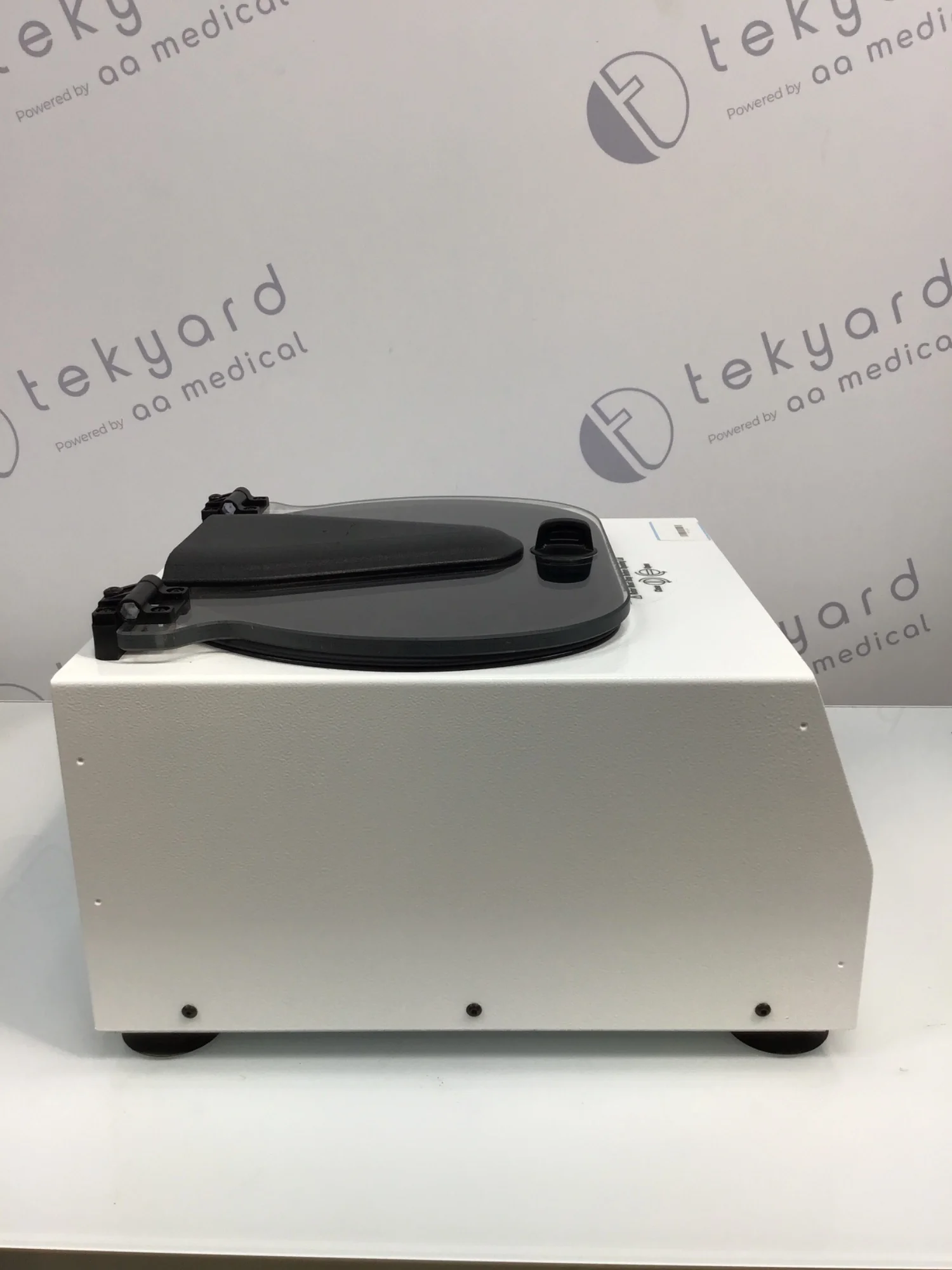 Progen Lab Machine Sell Laboratory centrifuge CROWN AESTHETICS ProGen PRP (United States ...