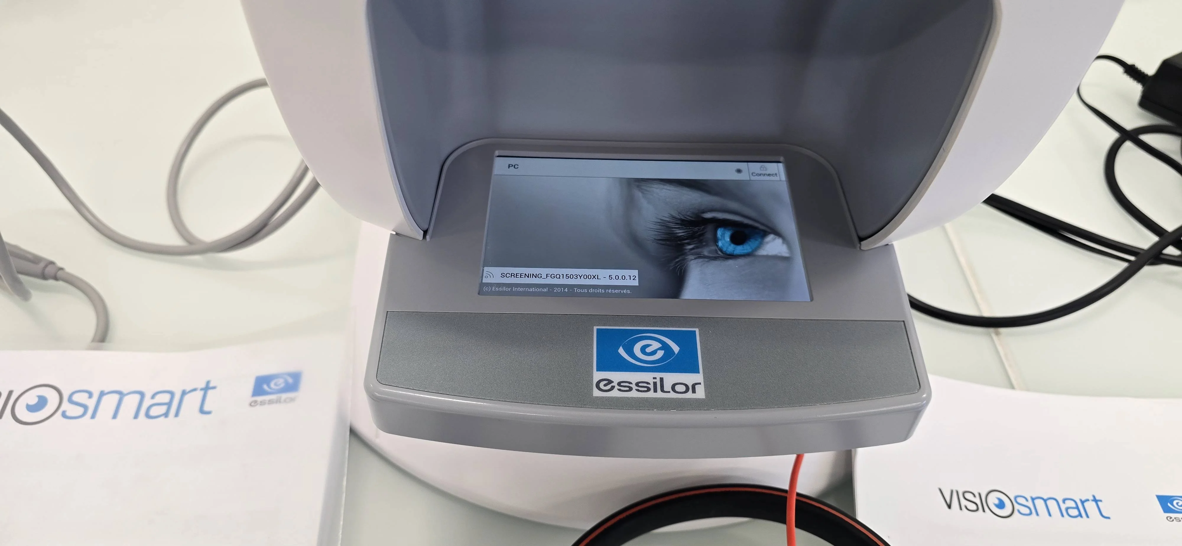 Sell Vision Screener ESSILOR VisioSmart 500 2018 (France) | Bimedis