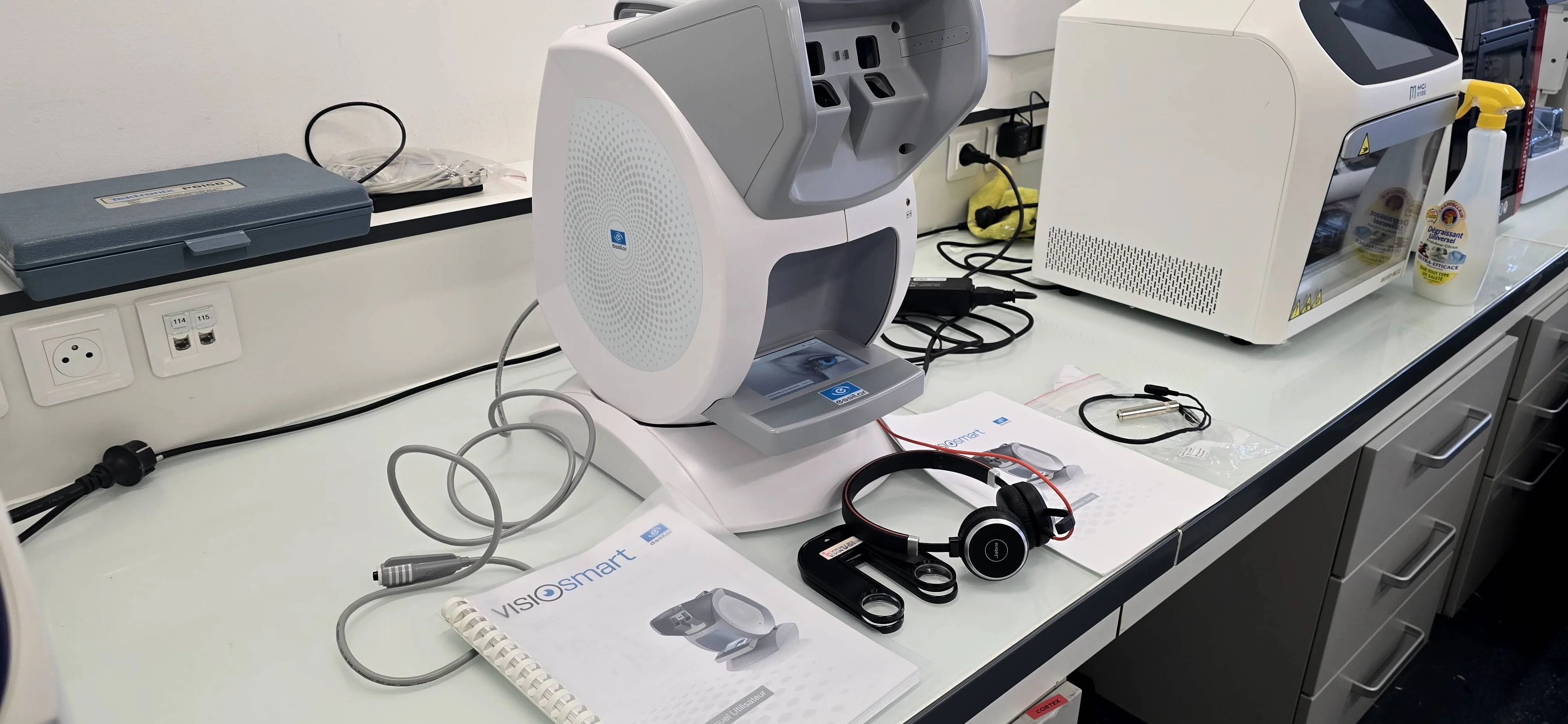Sell Vision Screener ESSILOR VisioSmart 500 2018 (France) | Bimedis