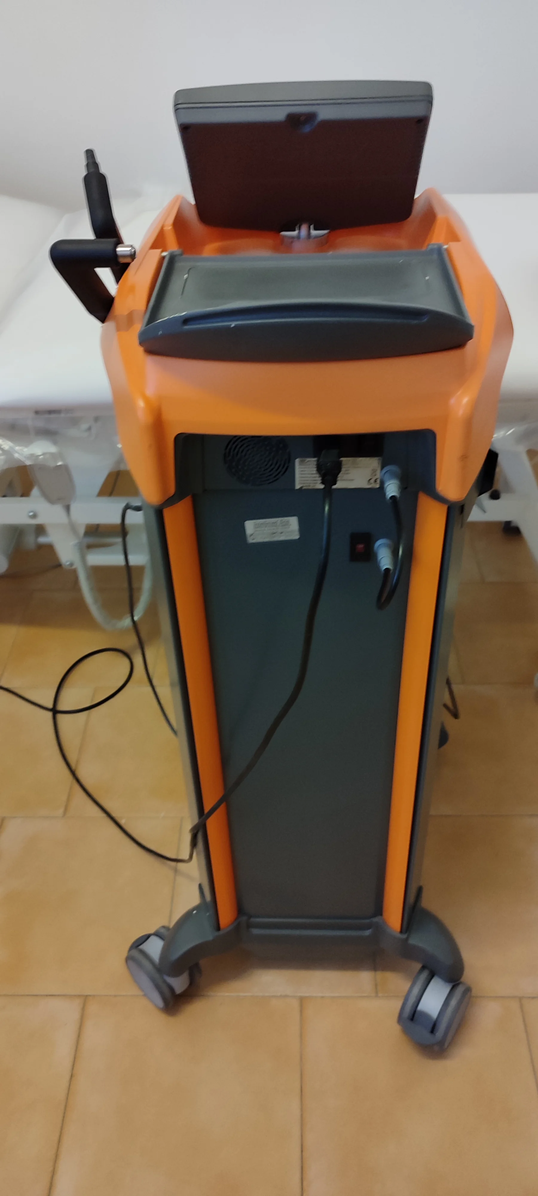 Sell Electrostimulation INDIBA Activ CT8 2016 (Italy) | Bimedis