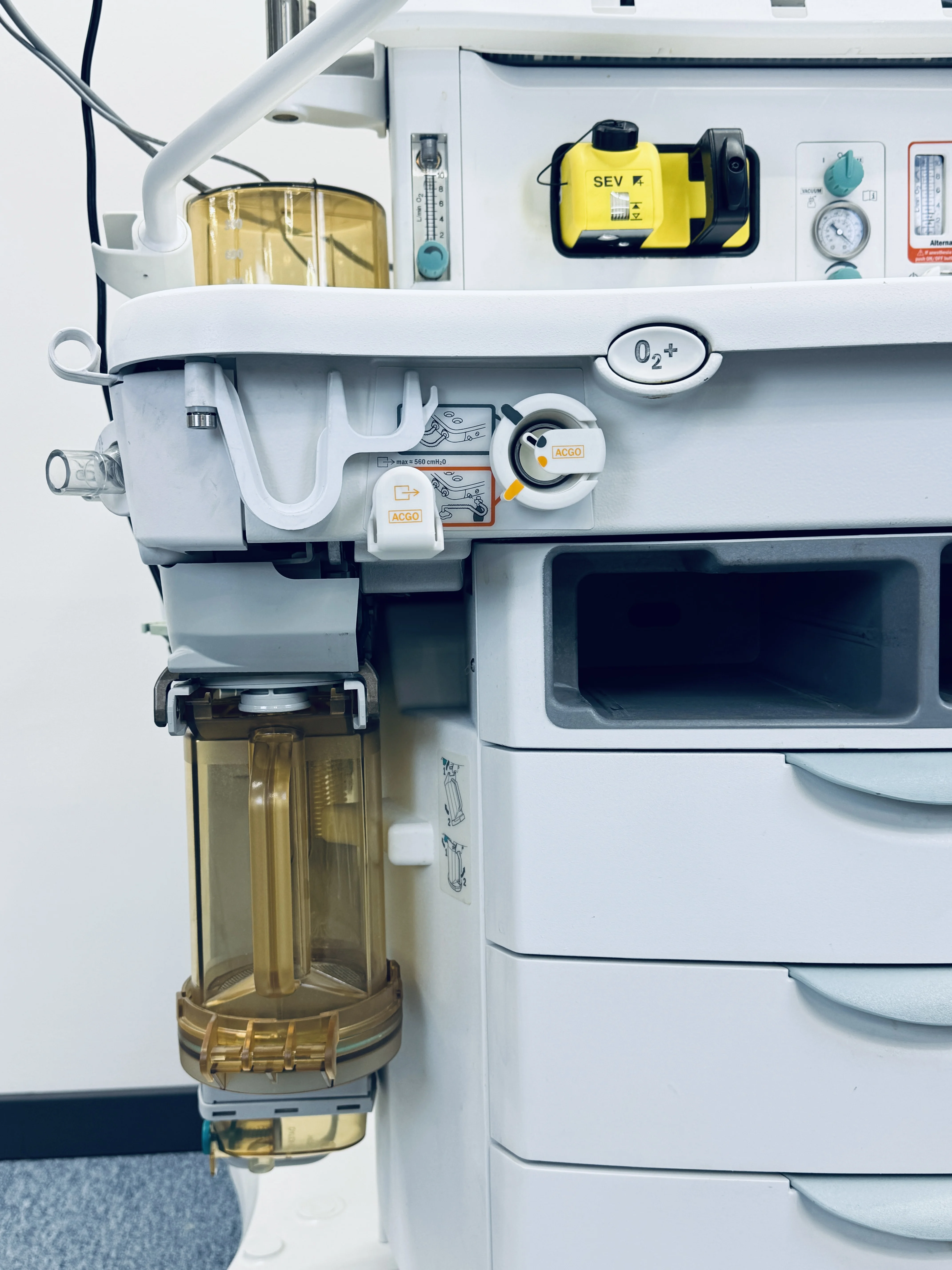 Sell Anesthesia Machine GE Aisys CS2 2017 (Poland) | Bimedis