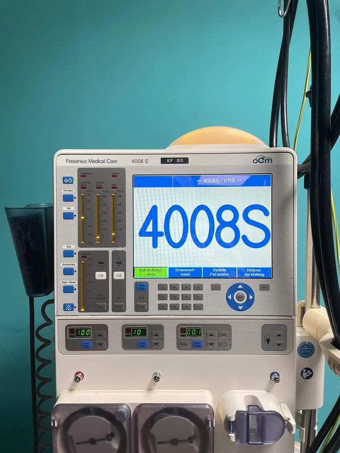 Sell Stationary dialysis machine FRESENIUS 4008S 2014 (Germany) | Bimedis