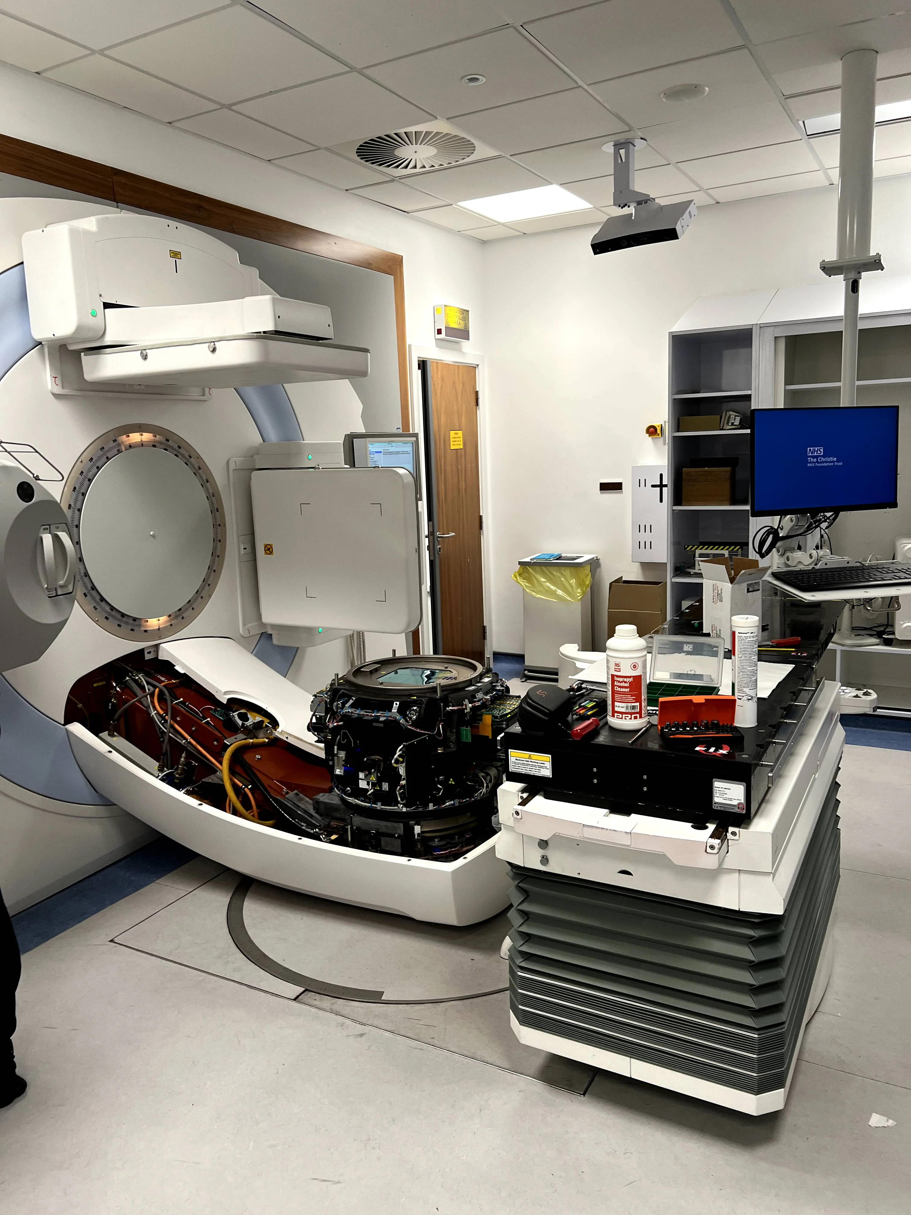 Primus Linac Sell Linear Accelerator ELEKTA Agility 2011 (United Kingdom) | Bimedis
