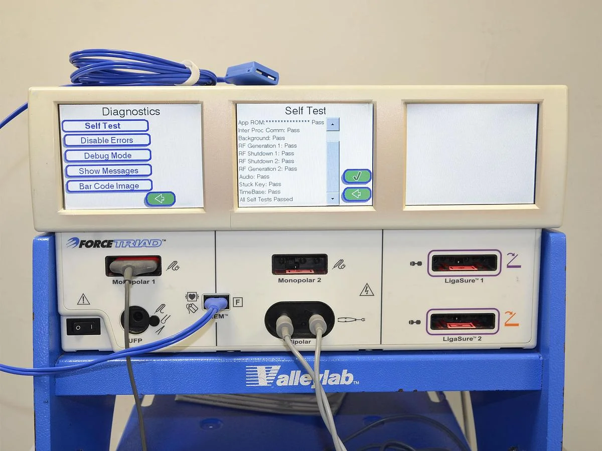 Lab Sellingunit Sell Electrosurgical Unit VALLEYLAB Force Triad (France) | Bimedis ...
