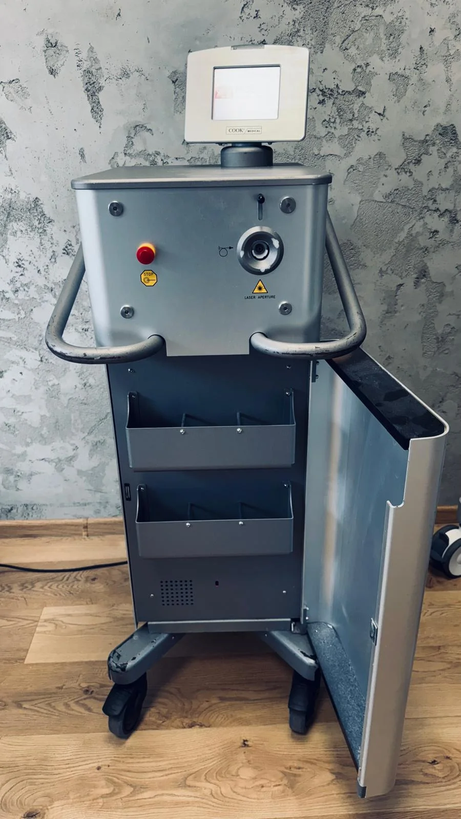 Sell Laser - Holmium COOK MEDICAL Rhapsody H-30 (Poland) | Bimedis