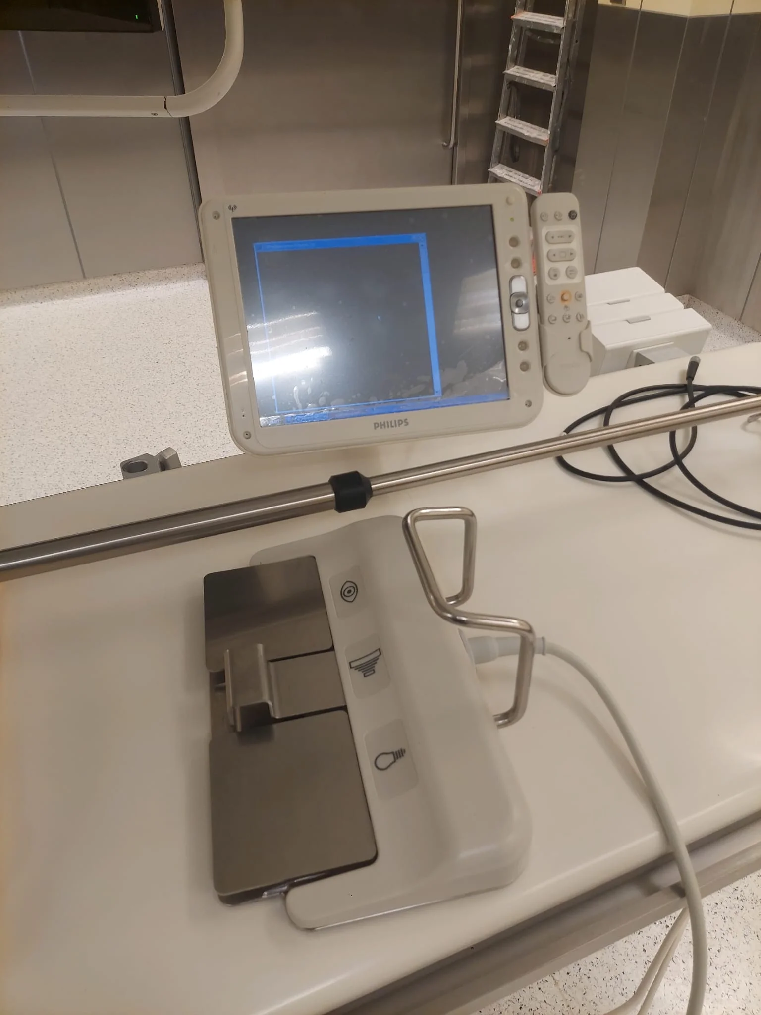 Fd10 Sell Cath Angio Lab PHILIPS Allura Xper FD10 2015 (Poland) | Bimedis