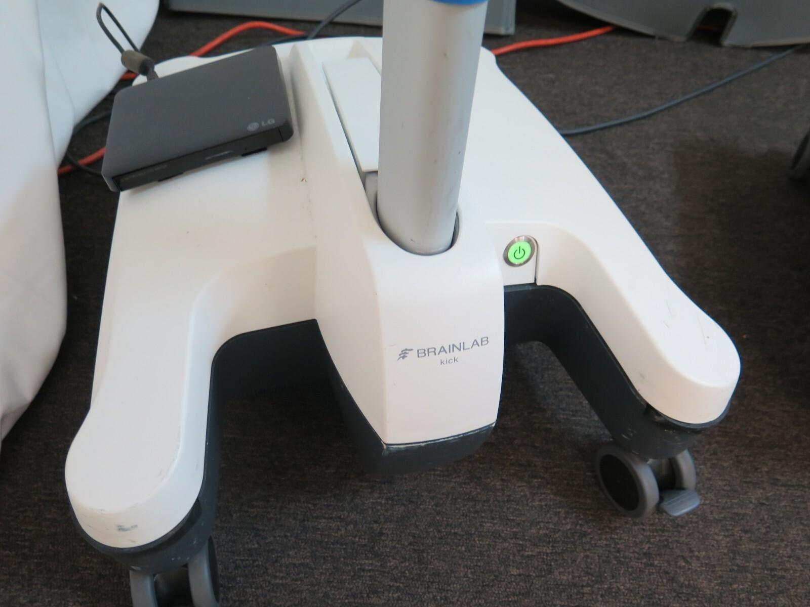 Sell Surgical navigation system BRAINLAB KICK (United States) | Bimedis