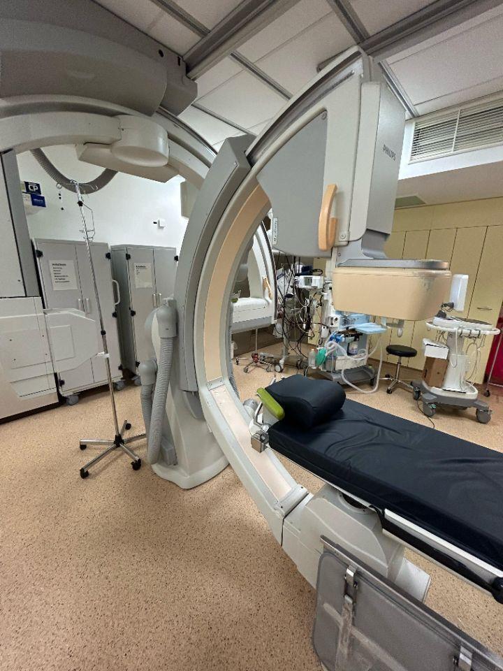 Fd10 Sell Cath Angio Lab PHILIPS Allura Clarity FD10 2012 (Germany) | Bimedis