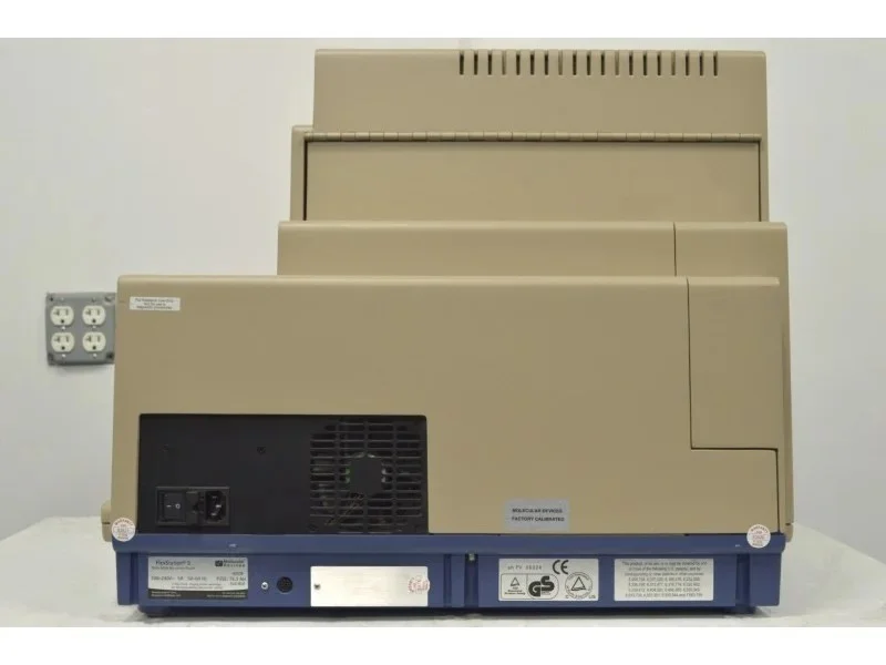 Sell Microplate Reader on Bimedis Microplate Reader MOLECULAR DEVICES ...