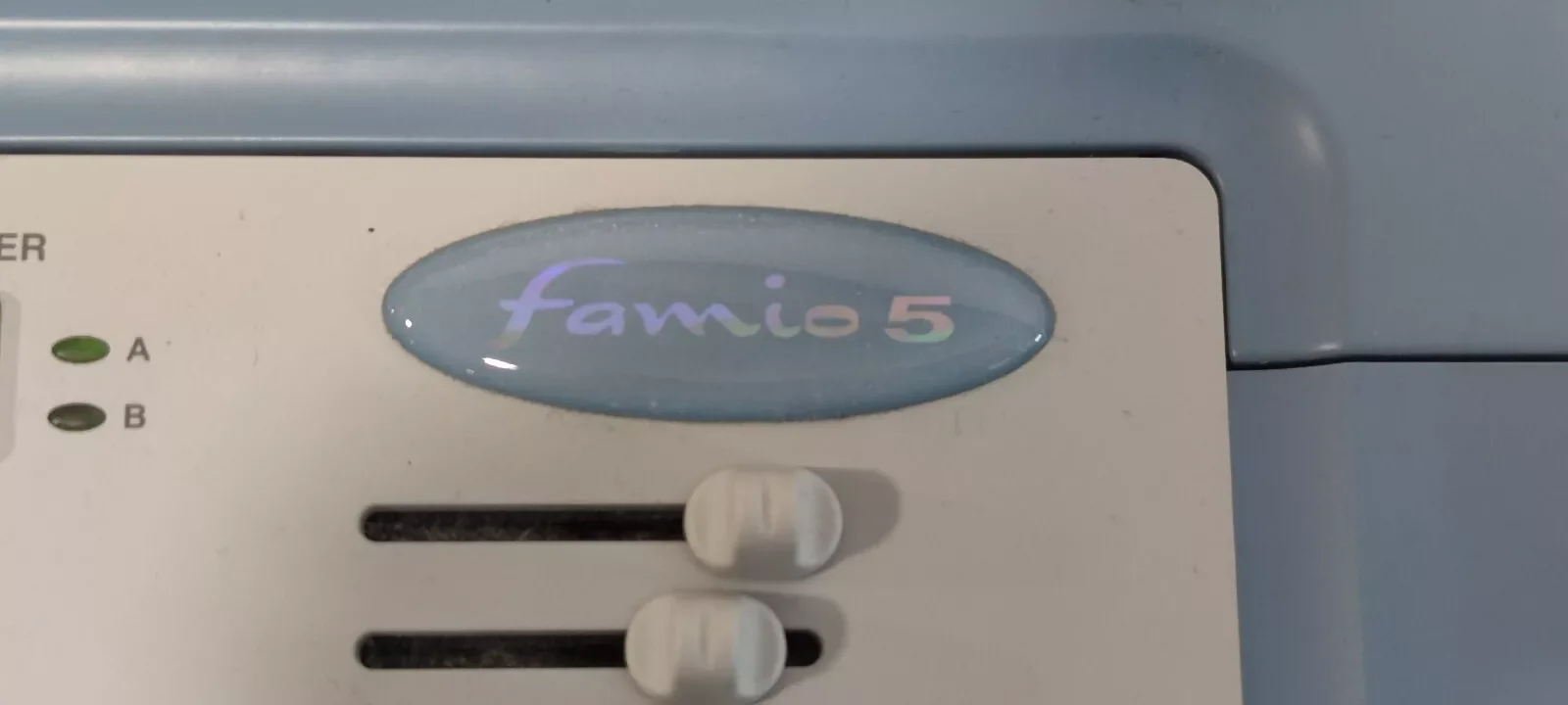 Sell Ultrasound Machine TOSHIBA Famio 5 (SSA-510A) 2006 (Germany) | Bimedis