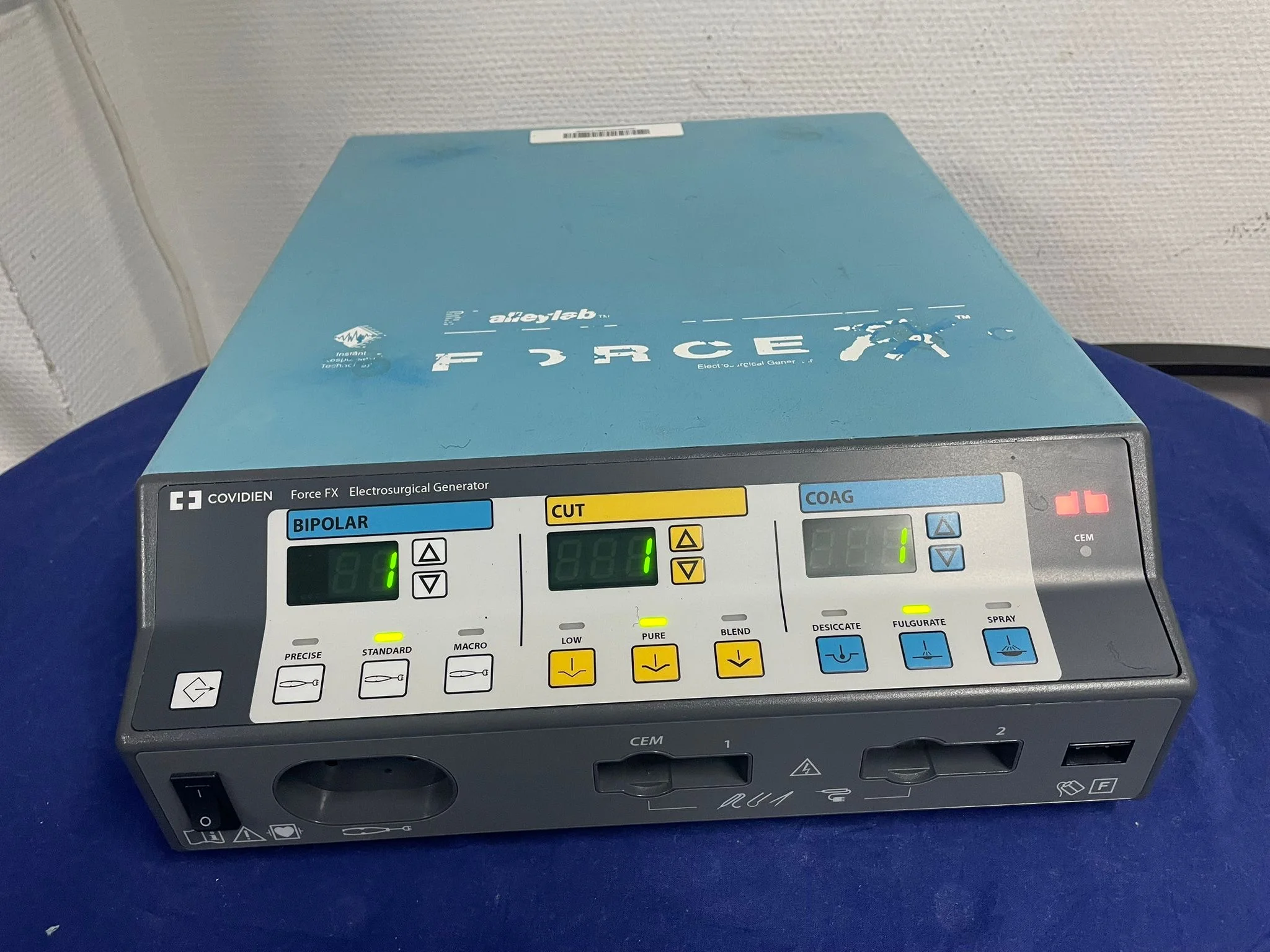Sell Electrosurgical Unit COVIDIEN Force FX-8CS (Germany) | Bimedis