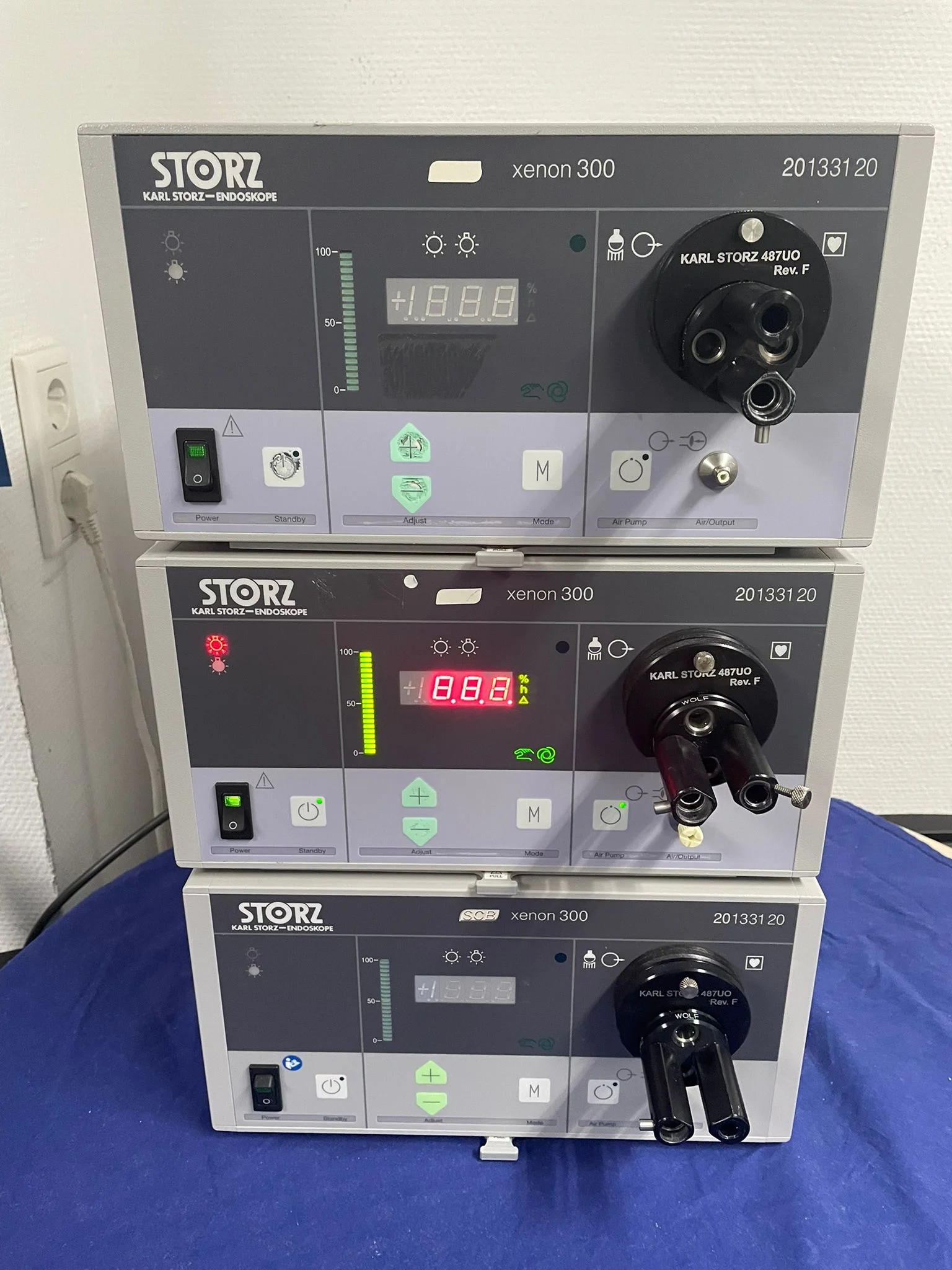 Venta de Fuente de luz para endoscopios KARL STORZ xenon 300 201330 20 ...