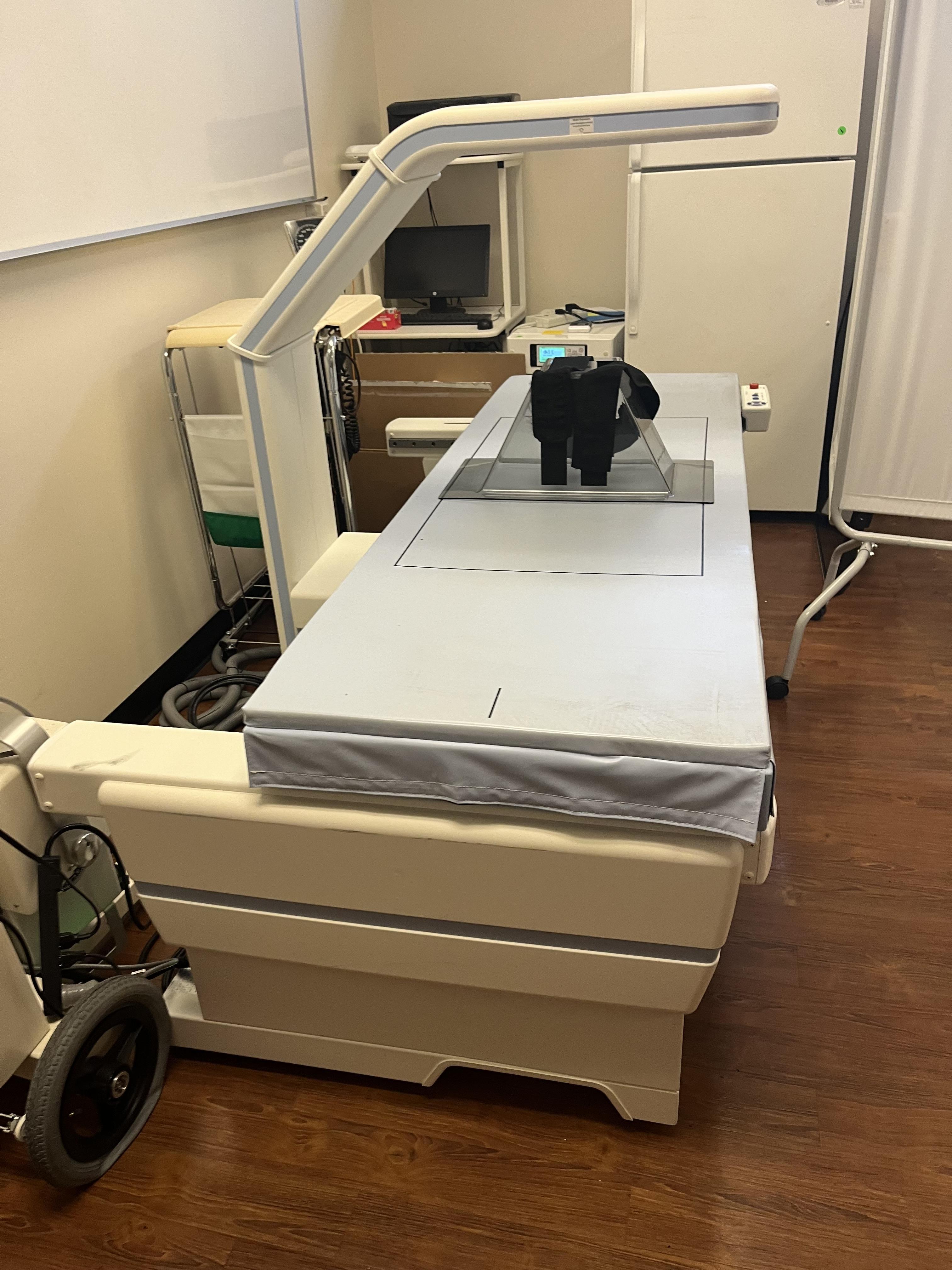 Sensitometer In Radiology Sell X-ray Bone Densitometer HOLOGIC QDR Discovery Ci 2016 (United ...