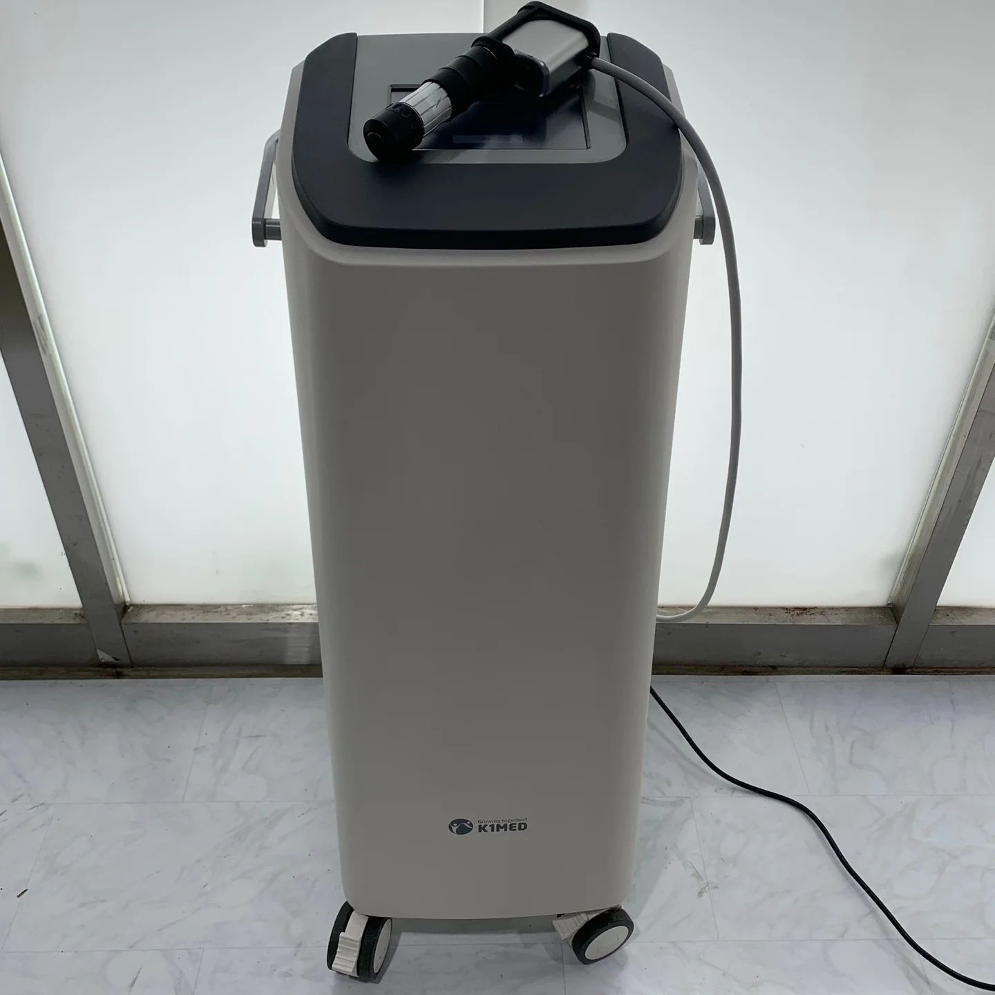 Sell Shock wave therapy machine K1MED CO., LTD Sineson2 2021 (United ...