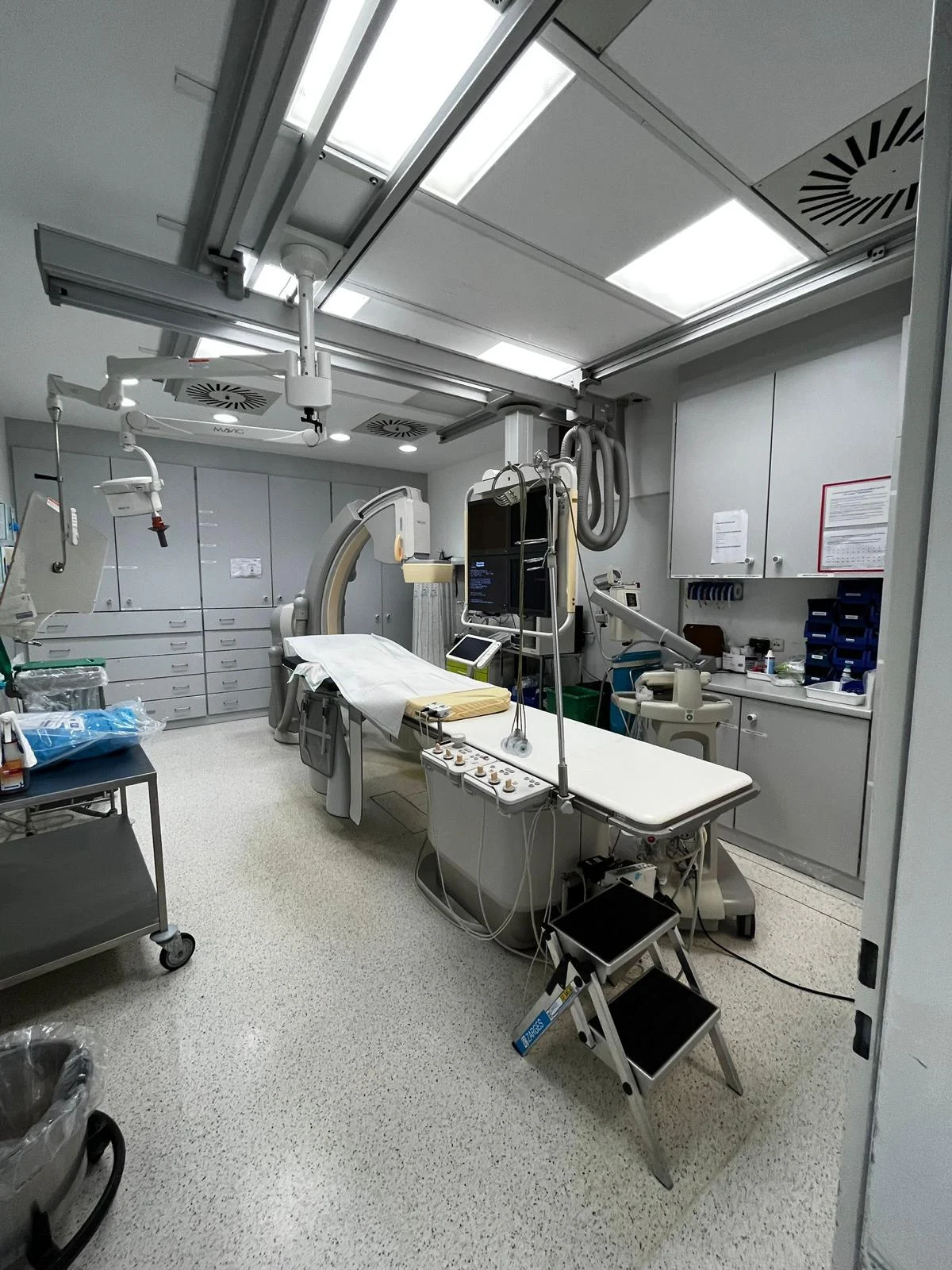 Fd10 Sell Cath Angio Lab PHILIPS Allura Xper FD10 2016 (Germany) | Bimedis