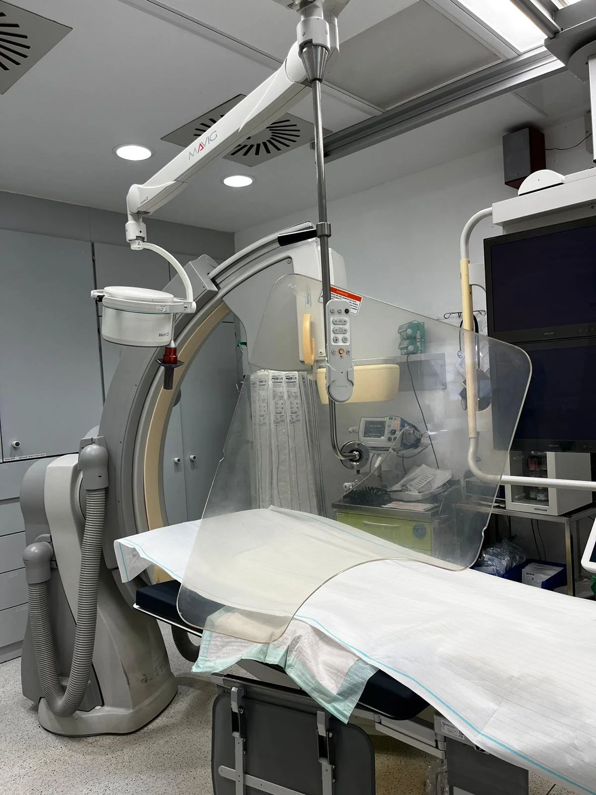Fd10 Sell Cath Angio Lab PHILIPS Allura Xper FD10 2016 (Germany) | Bimedis