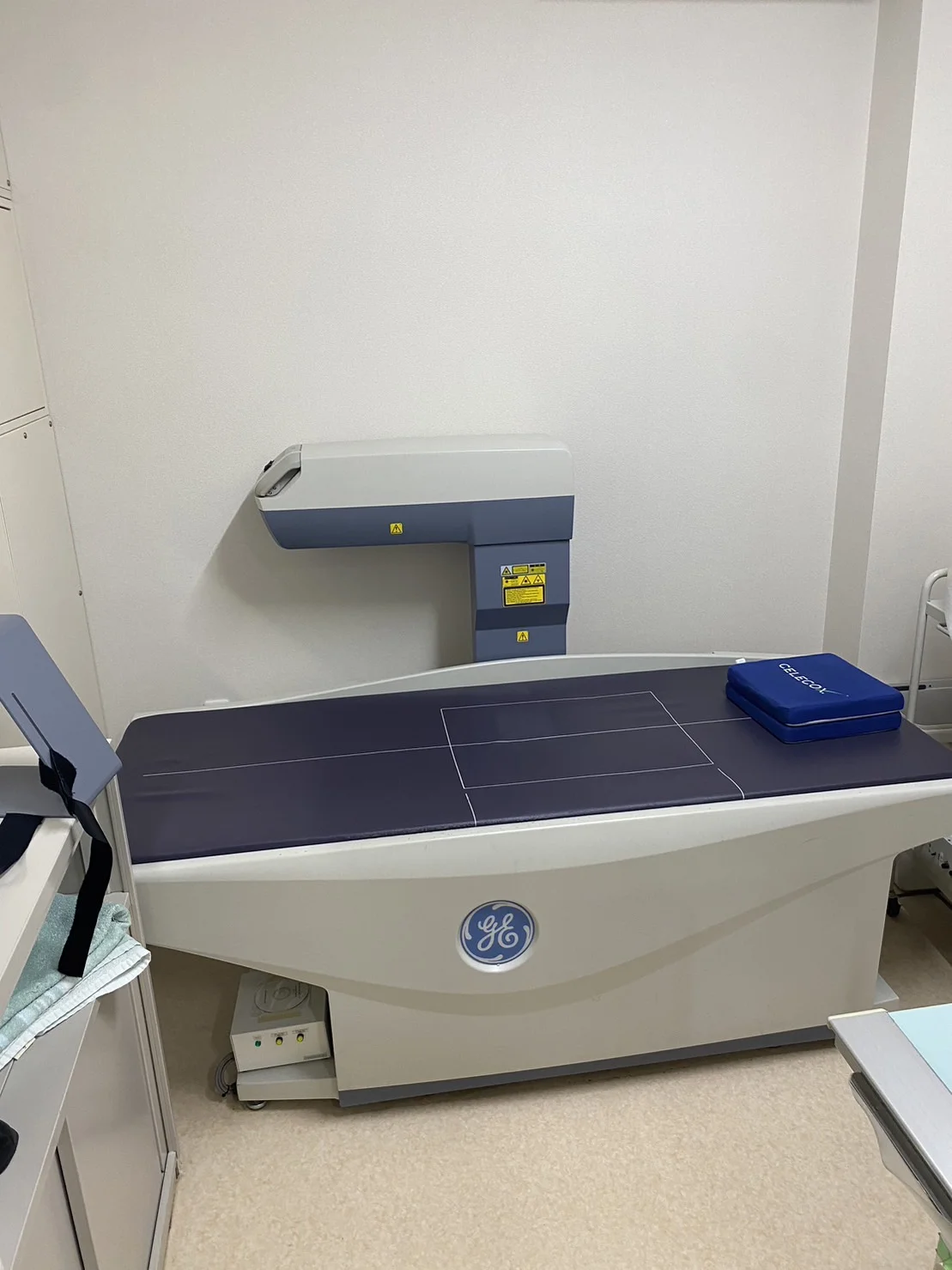 Sensitometer In Radiology Sell X-ray Bone Densitometer GE Lunar DPX Bravo 2013 (Japan) | Bimedis
