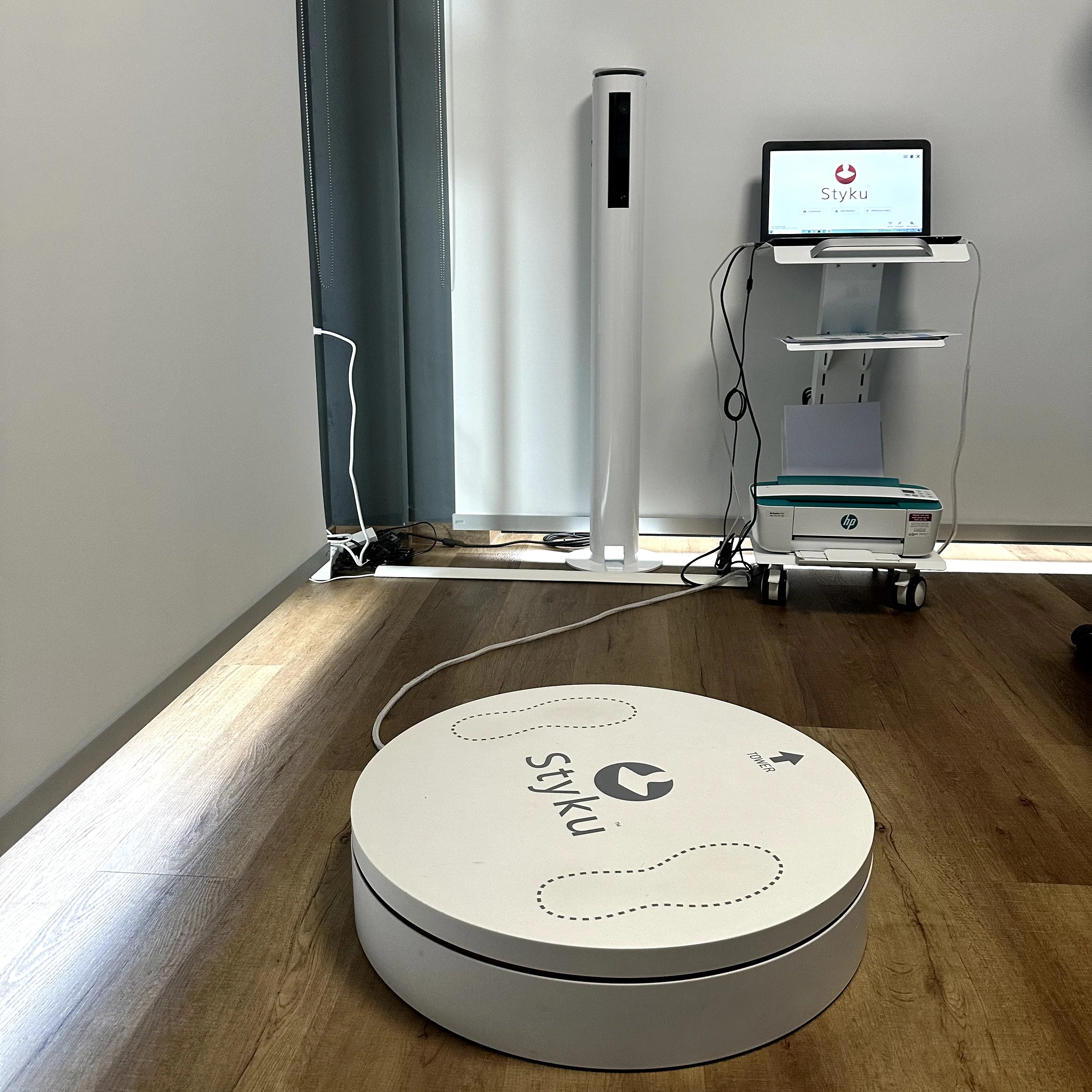 Styko Machine Vender Analizador de la composición corporal STYKU S100X 3D Body 2021 ...
