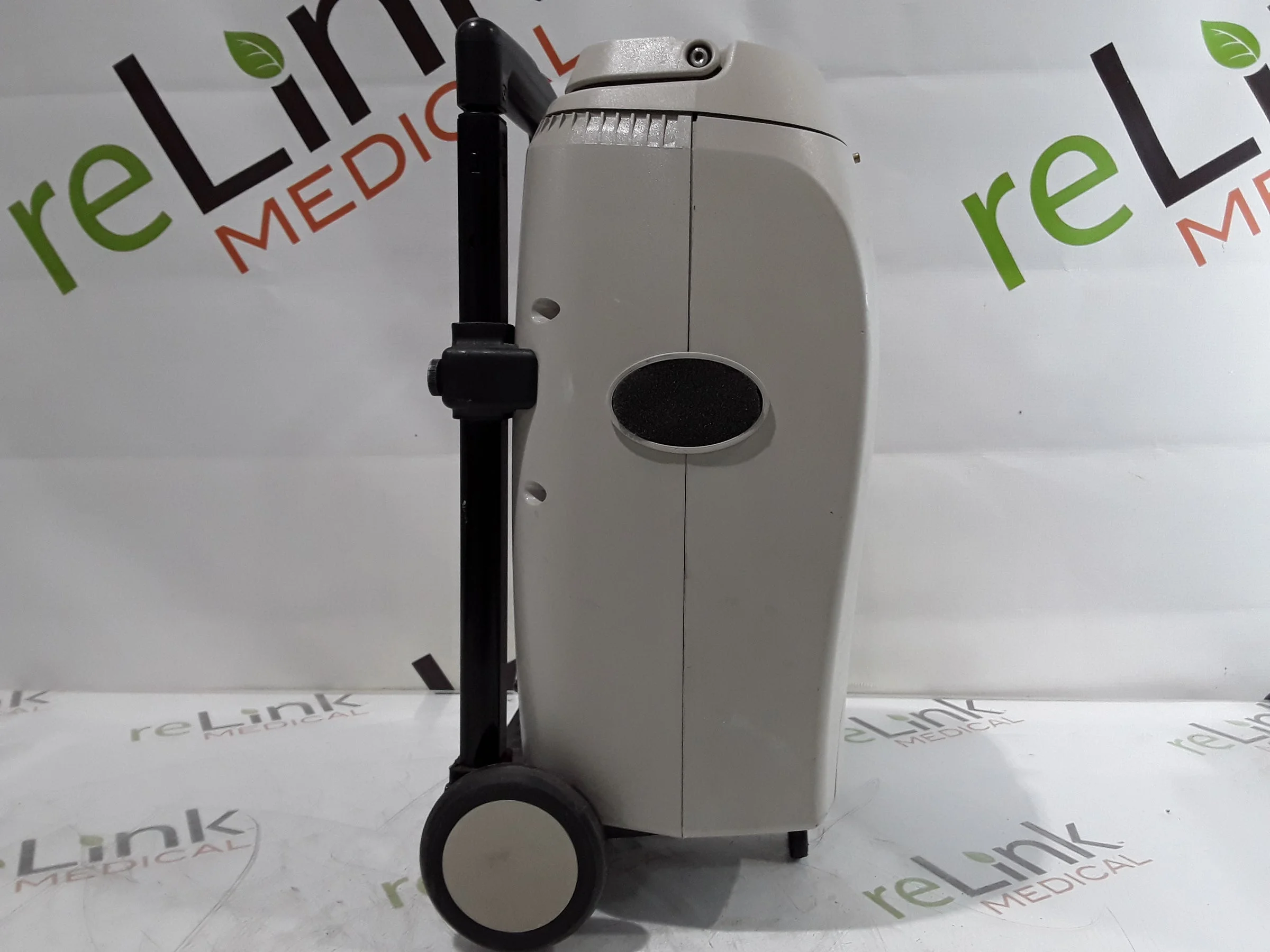 Sell Oxygen Concentrator INVACARE Solo2 (United States) | Bimedis