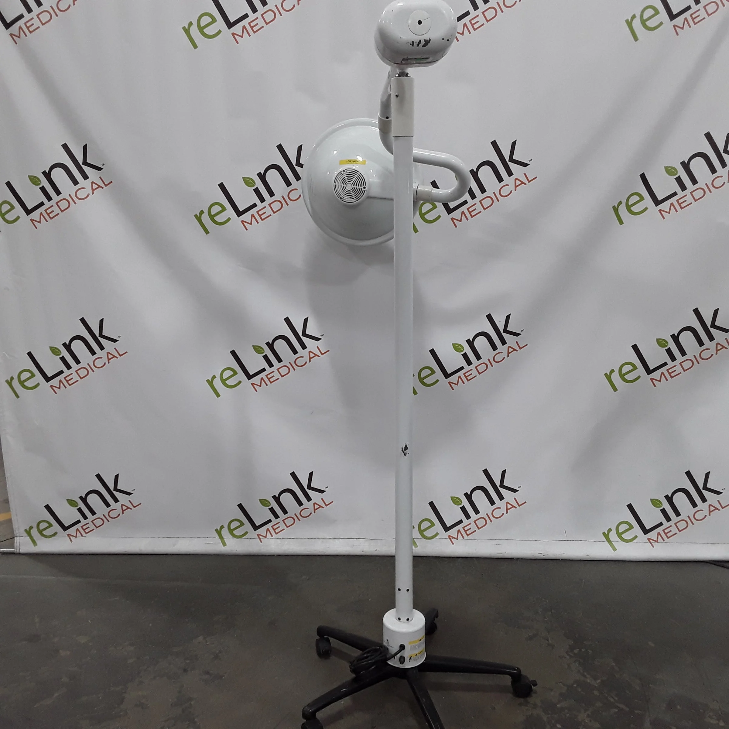 Sell Surgical light MIDMARK RITTER 355 (United States) | Bimedis