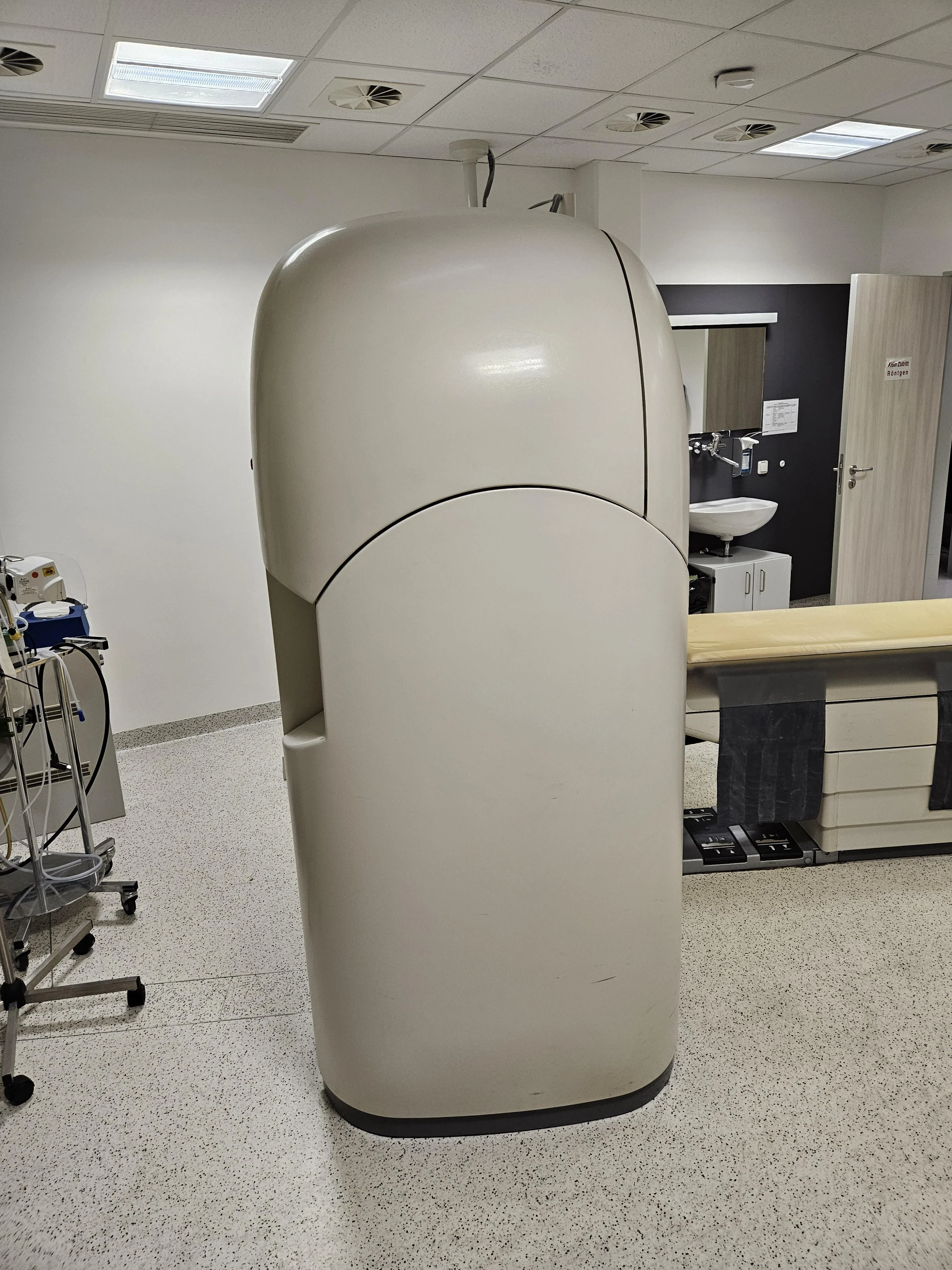 Sell CT Scanner PHILIPS Ingenuity Flex 32 2013 (Austria) | Bimedis