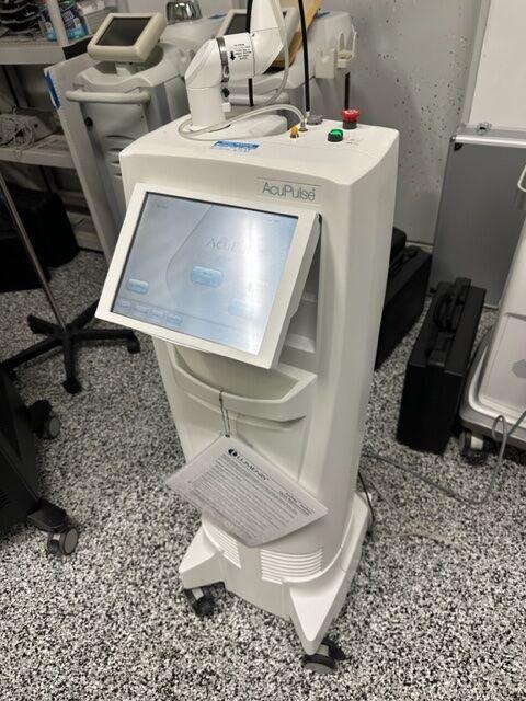 Sell CO2 Laser LUMENIS AcuPulse 2017 (United States) | Bimedis