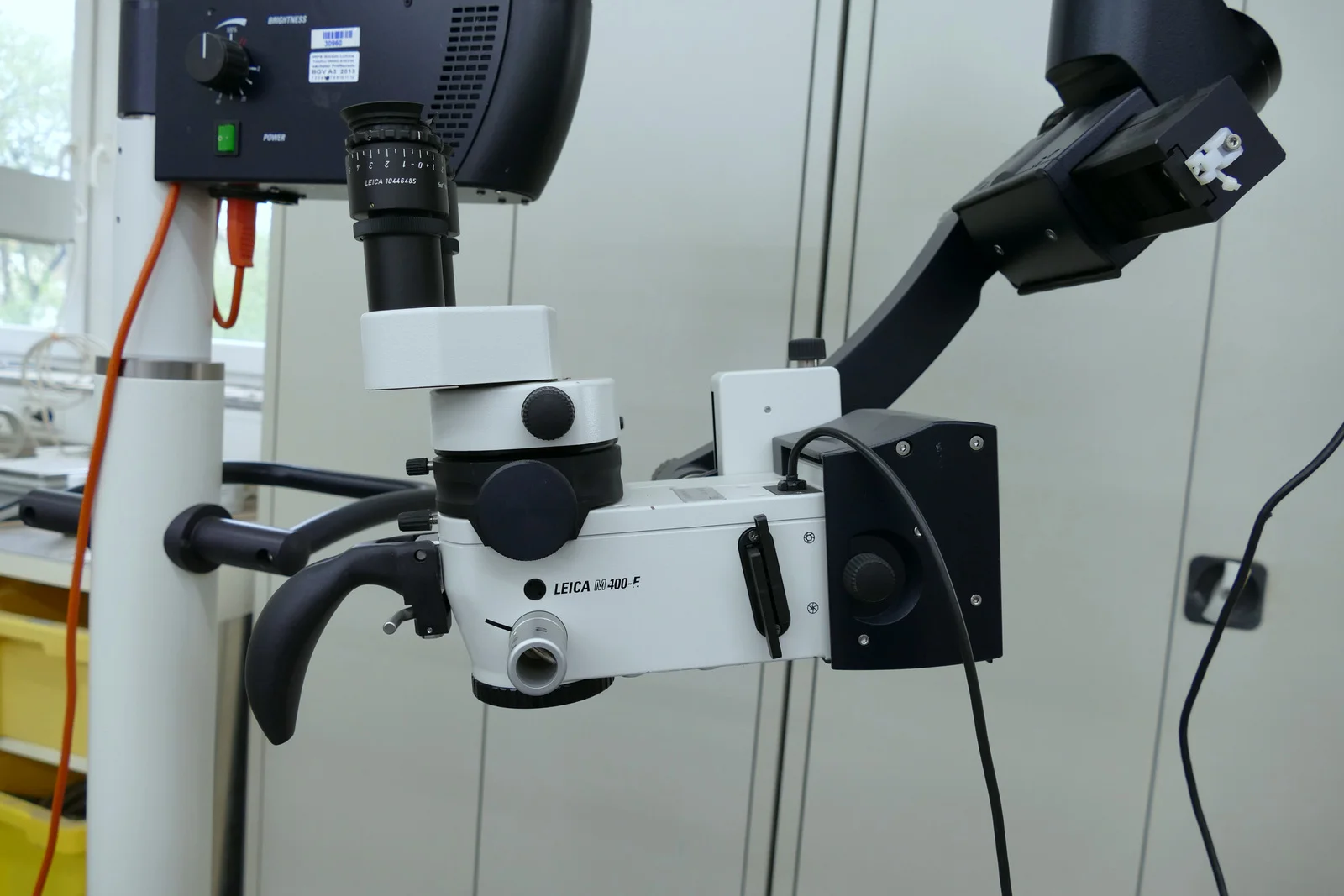 Sell ENT surgery microscope LEICA M400-E 2010 (Germany) | Bimedis