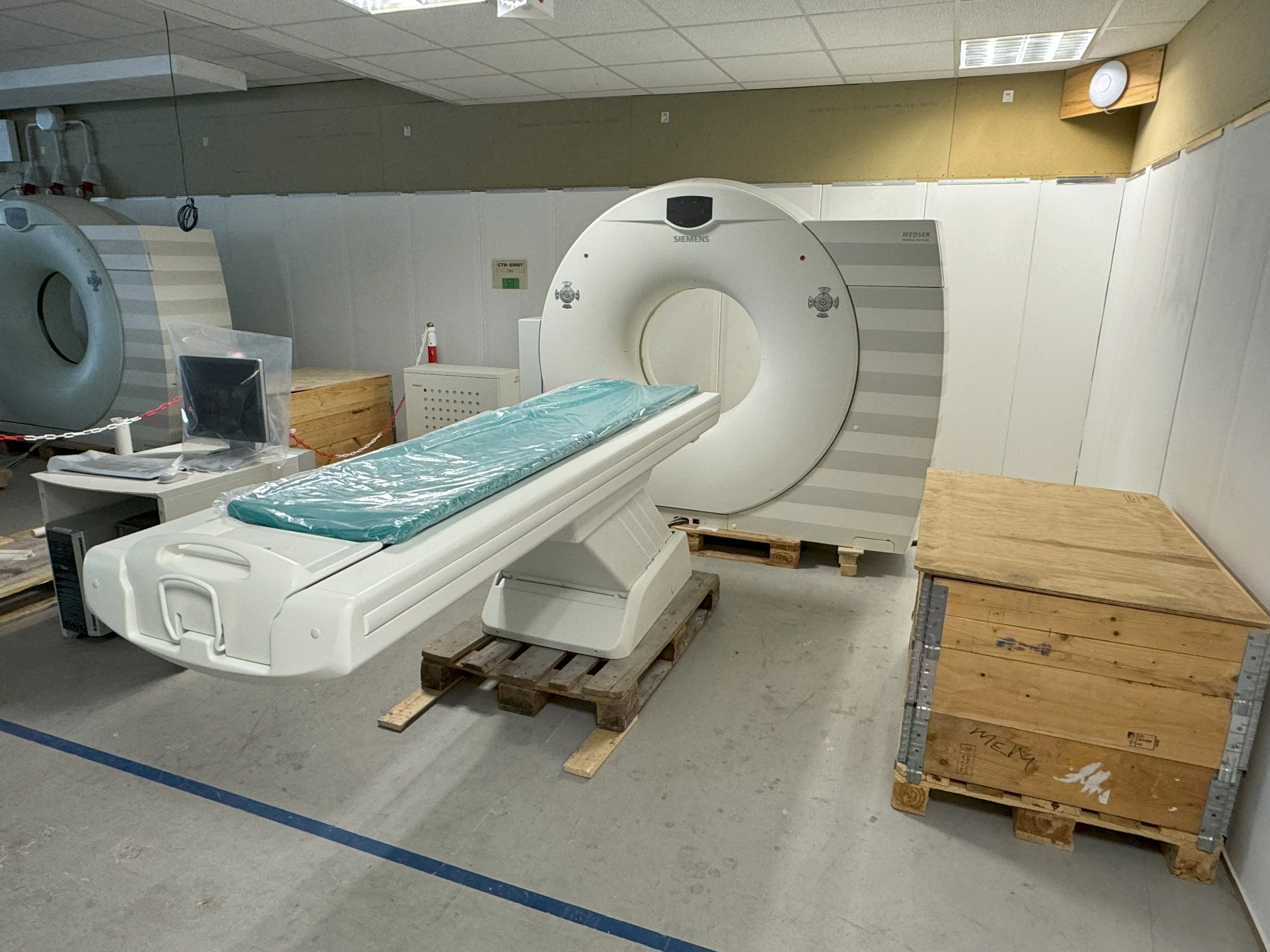 Emption Scan Sell CT Scanner SIEMENS SOMATOM Emotion 16 2010 (Germany) | Bimedis