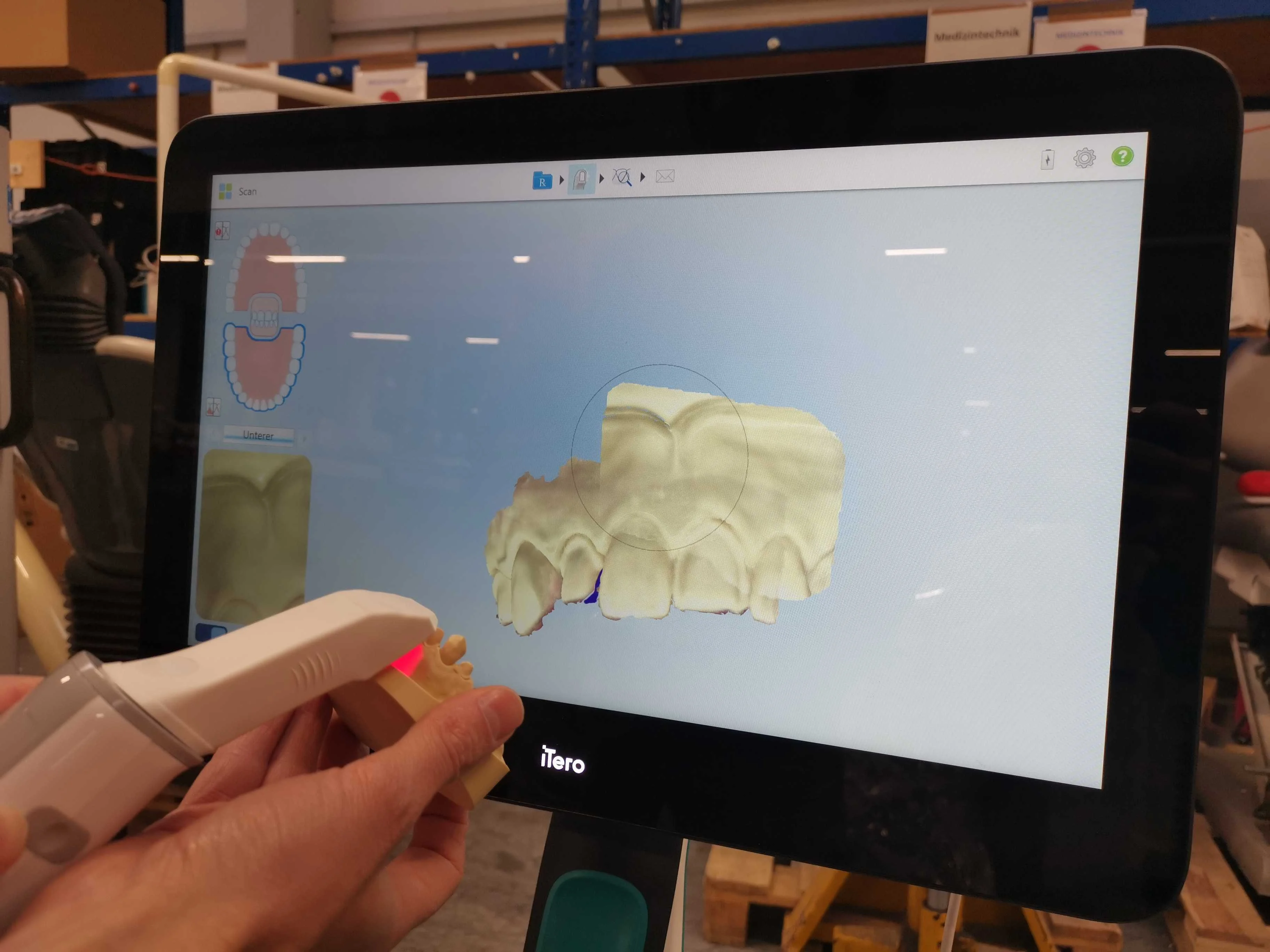Sell Intraoral 3D scanner ALIGN TECHNOLOGY iTero Element (Germany ...