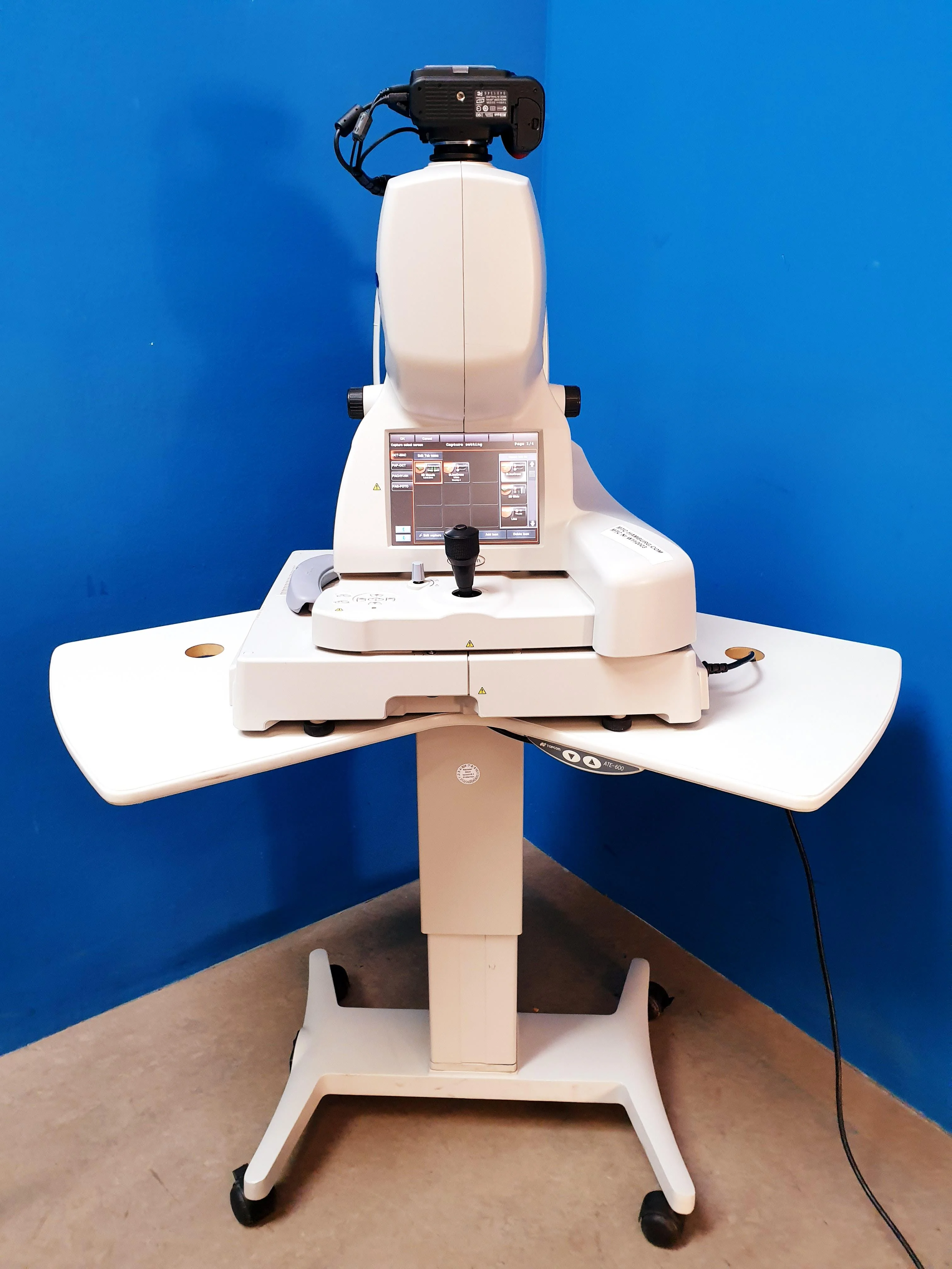 Sell OCT tomograph TOPCON 3D OCT-2000 2015 (Germany) | Bimedis