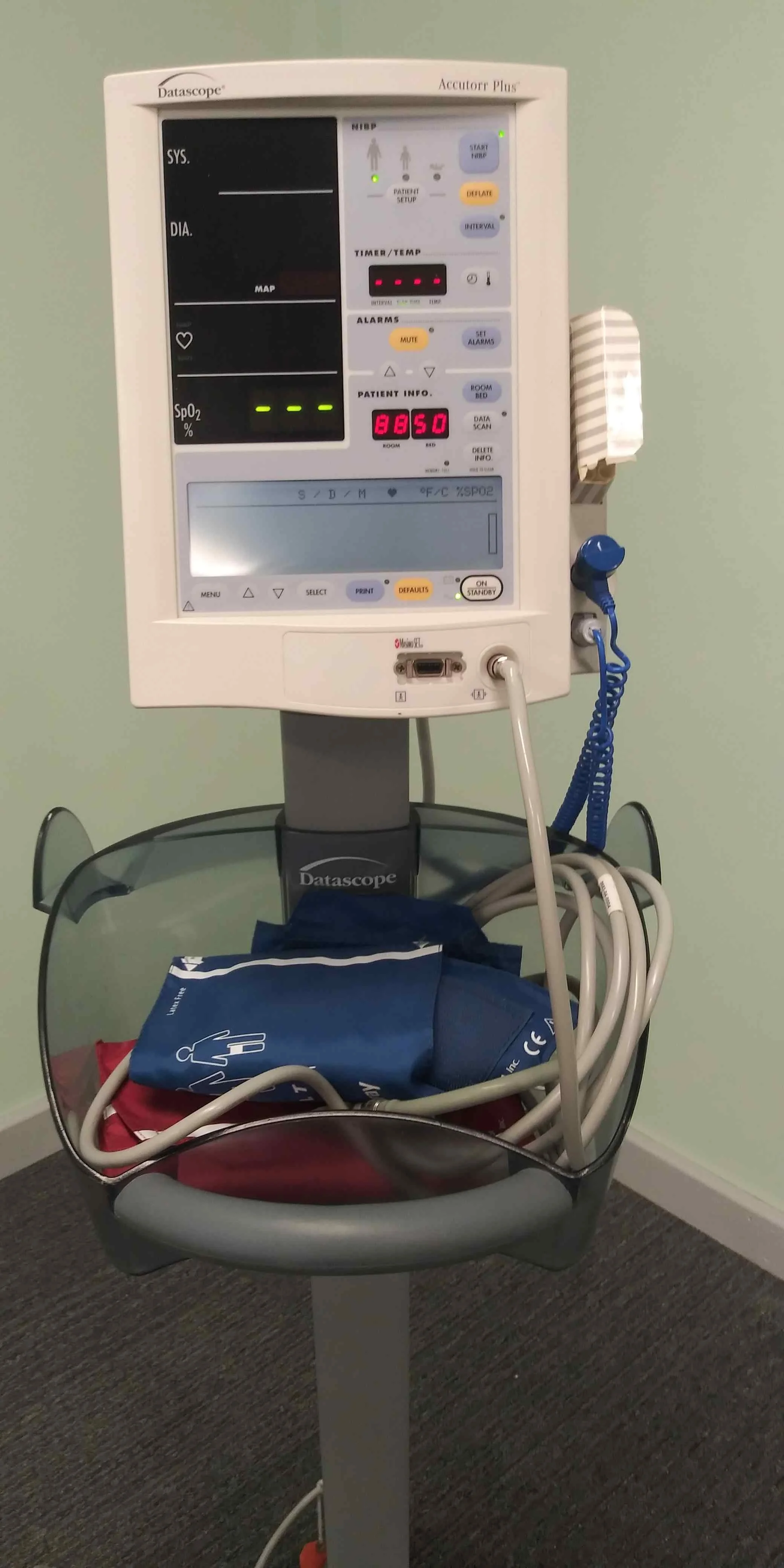 Sell Patient monitor DATASCOPE Accutorr Plus (United States) | Bimedis