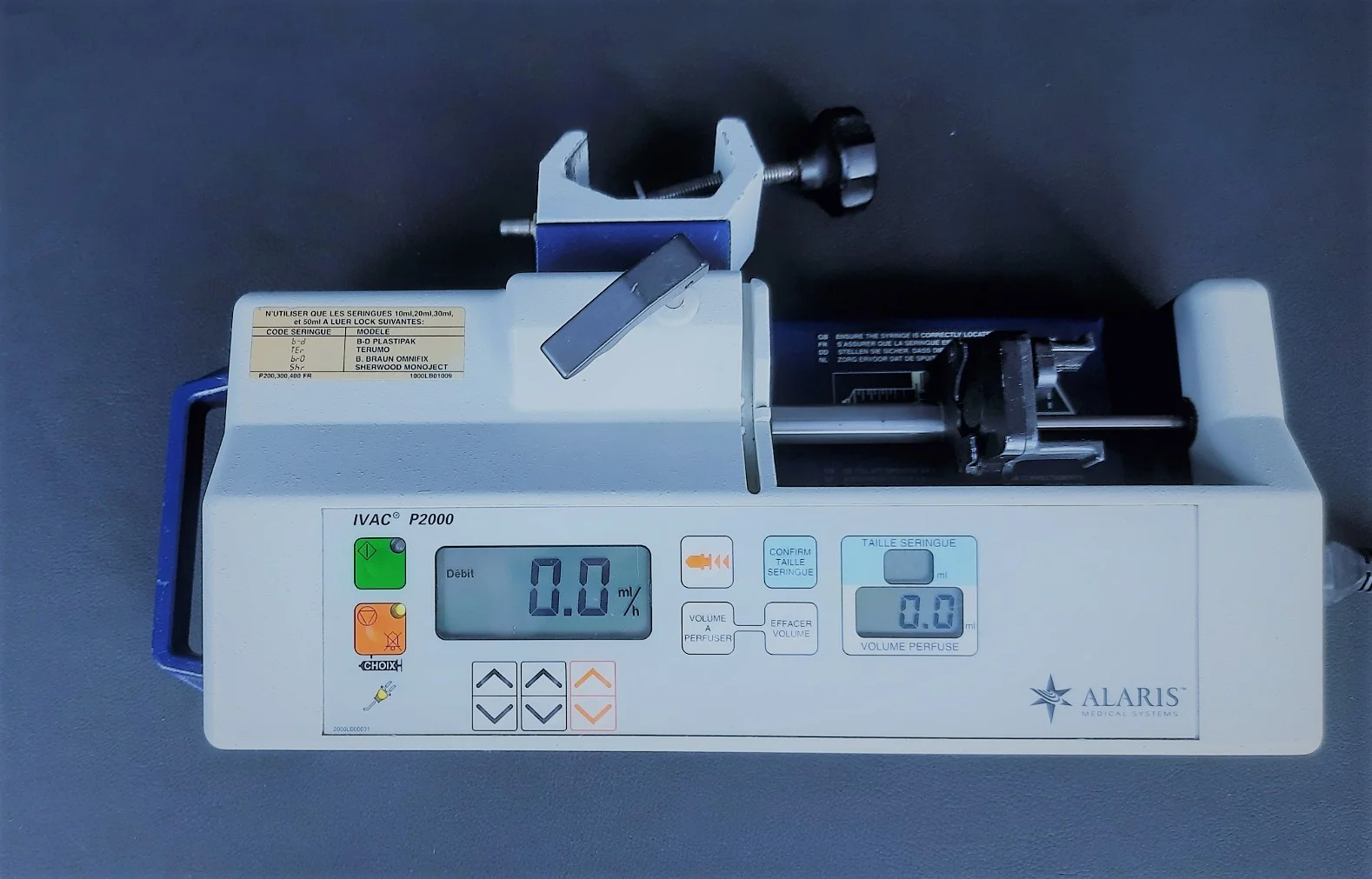 Sell IV infusion pump on Bimedis IV infusion pump IVAC P2000 (France)