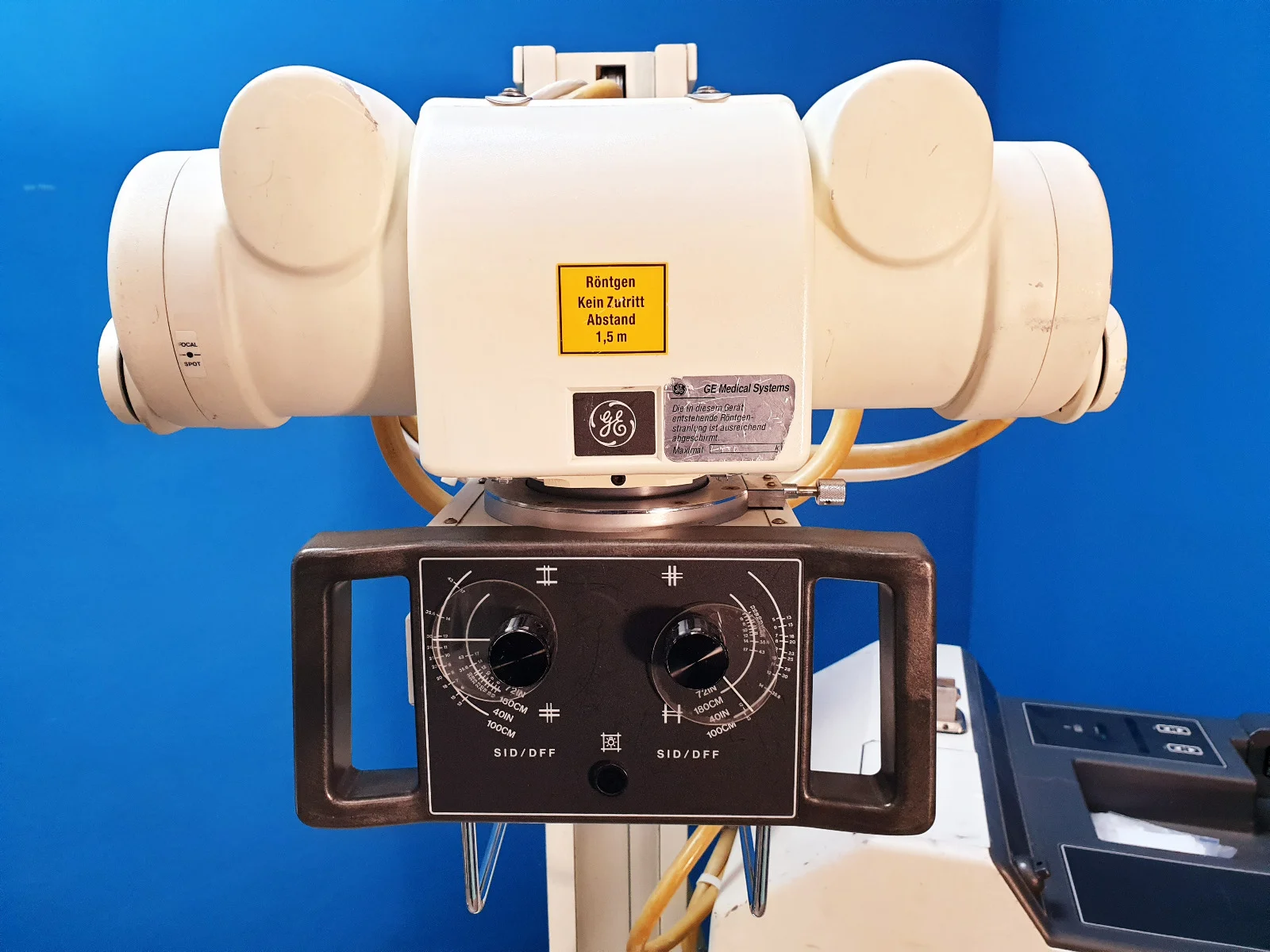 Sell X-ray machine GE AMX 4 (Germany) | Bimedis
