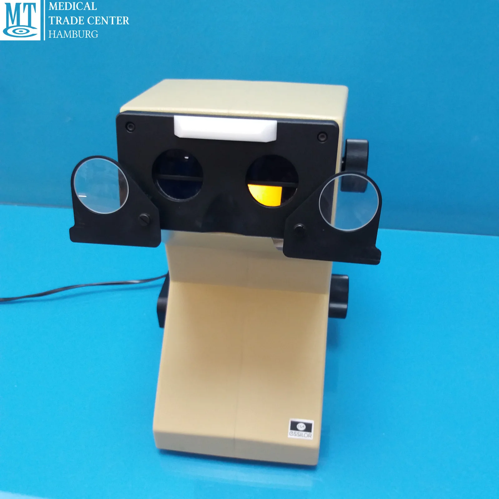 Sell Autorefractor ESSILOR C37100 (Germany) | Bimedis