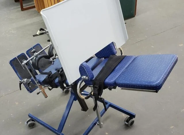 R82 Rabbit Size 3 Sell Medical walkers RABBIT R82 (Canada)