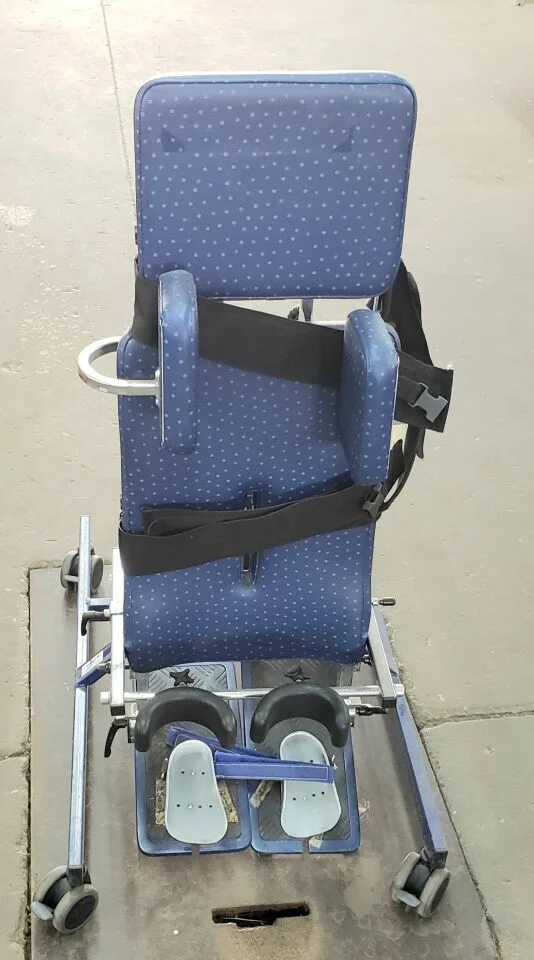 R82 Rabbit Size 3 Sell Medical walkers RABBIT R82 (Canada)