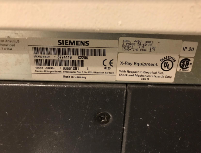 Vendre Appareil à rayons X SIEMENS AXIOM ICONOS R200 2000 (Espagne )