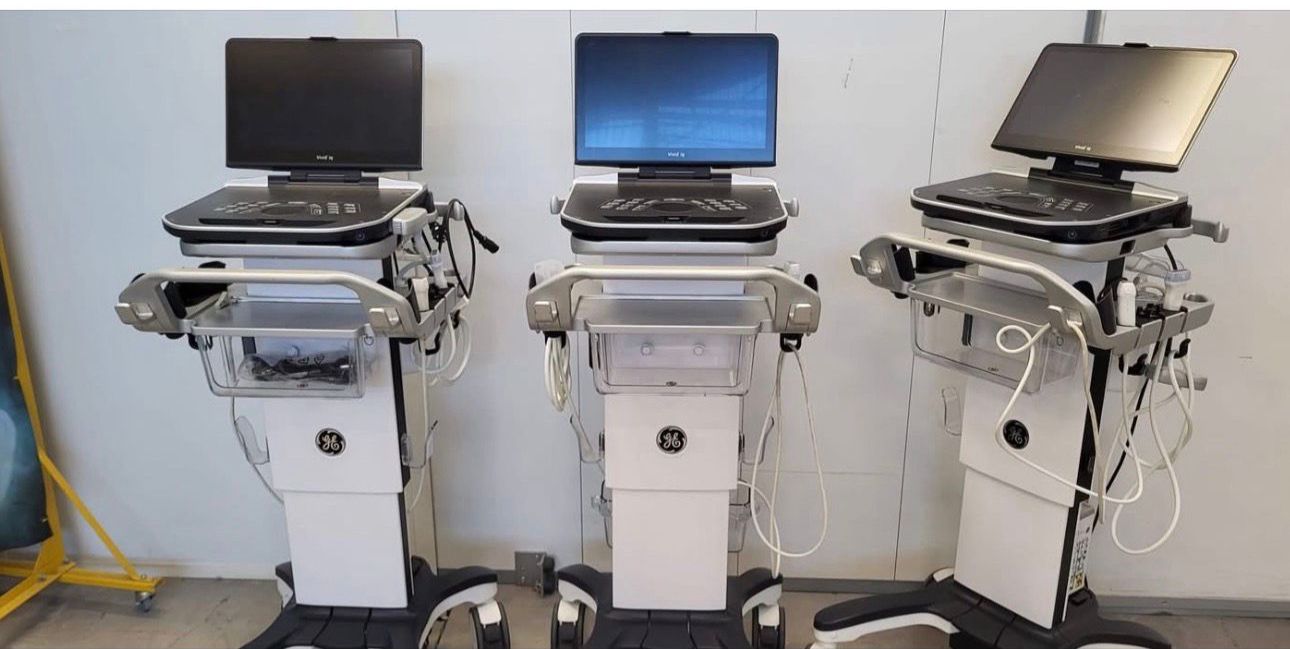 GE Vivid IQ Ultrasound Machine