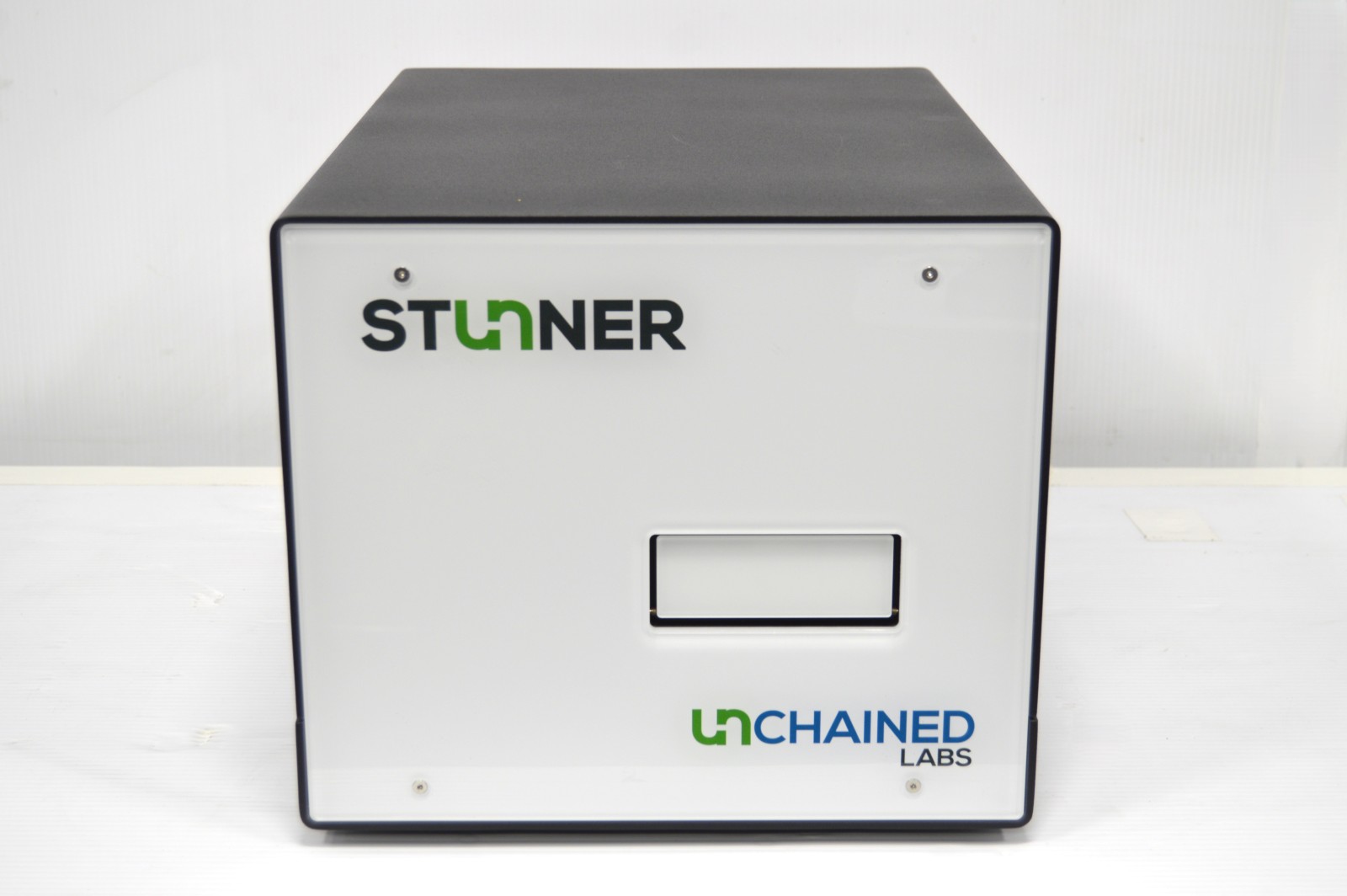 Stunner Instrument Sell Immunoassay analyzer UNCHAINED LABS Stunner (United States) | Bimedis