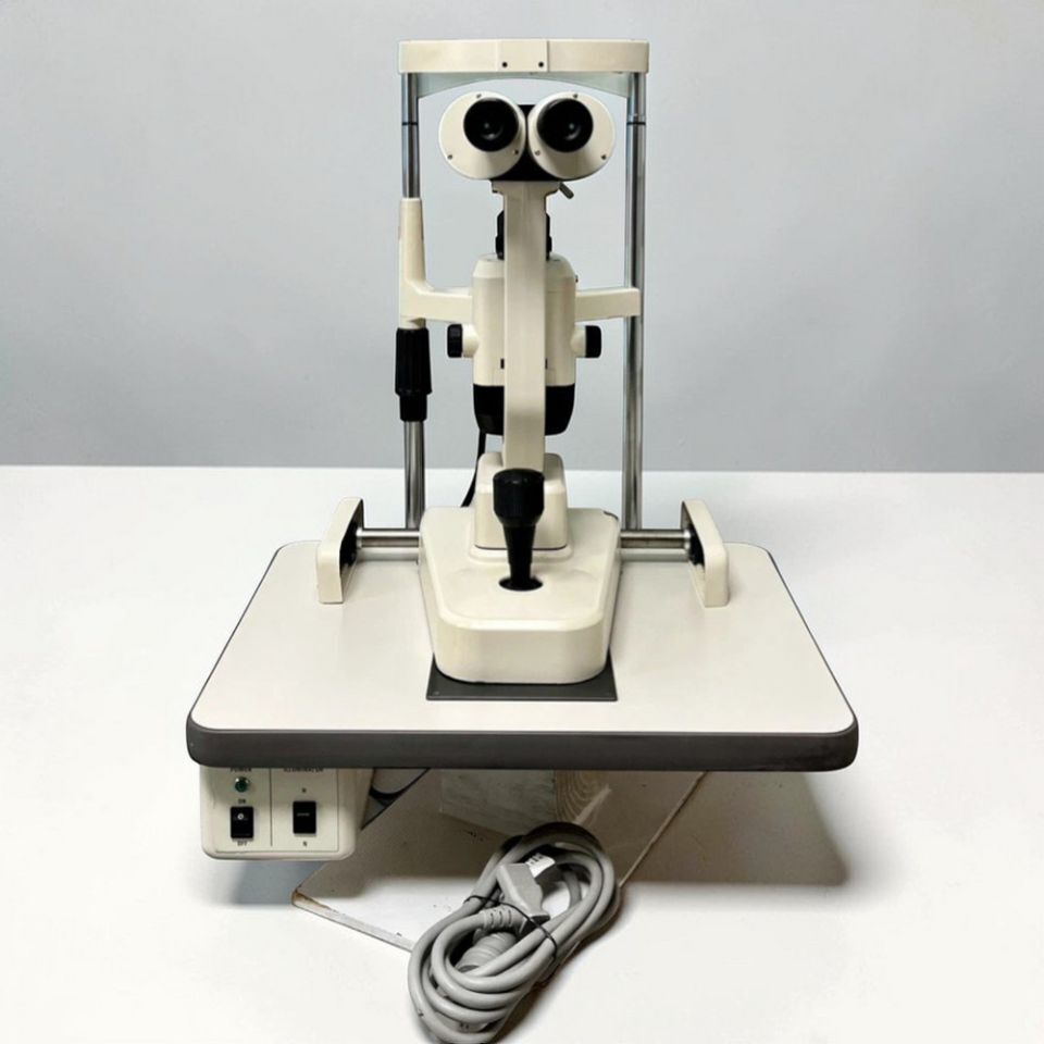 Sell Slitlamp TOPCON SL-1E (United States) | Bimedis