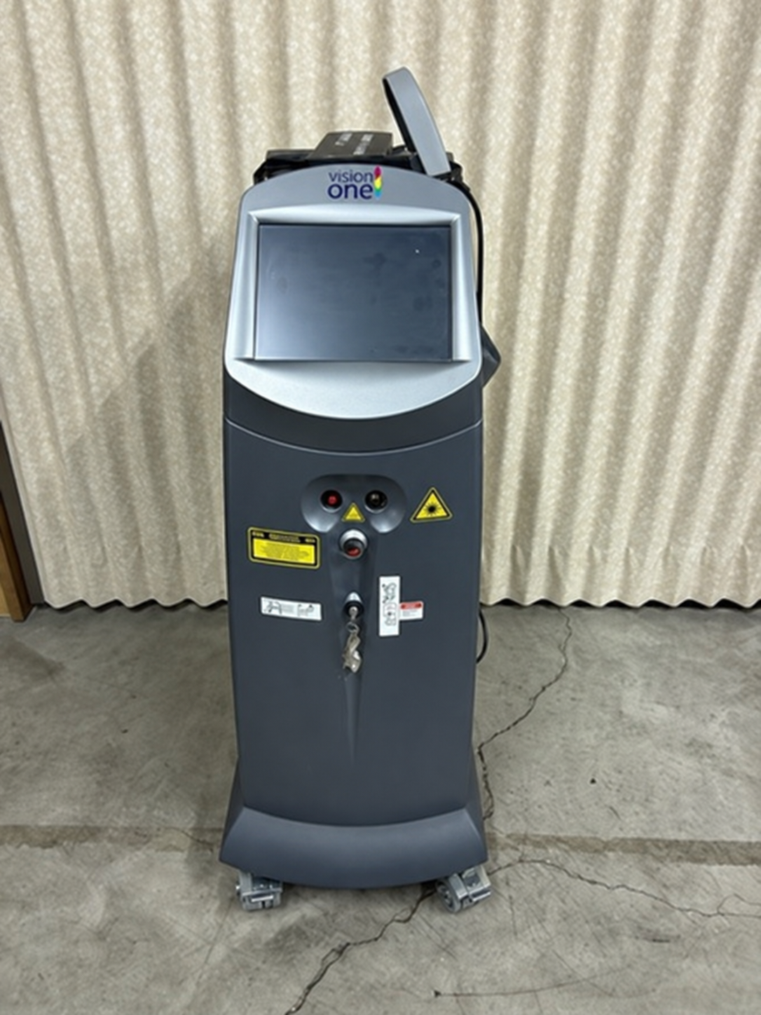 LUMENIS Vision One Laser - Nd:Yag