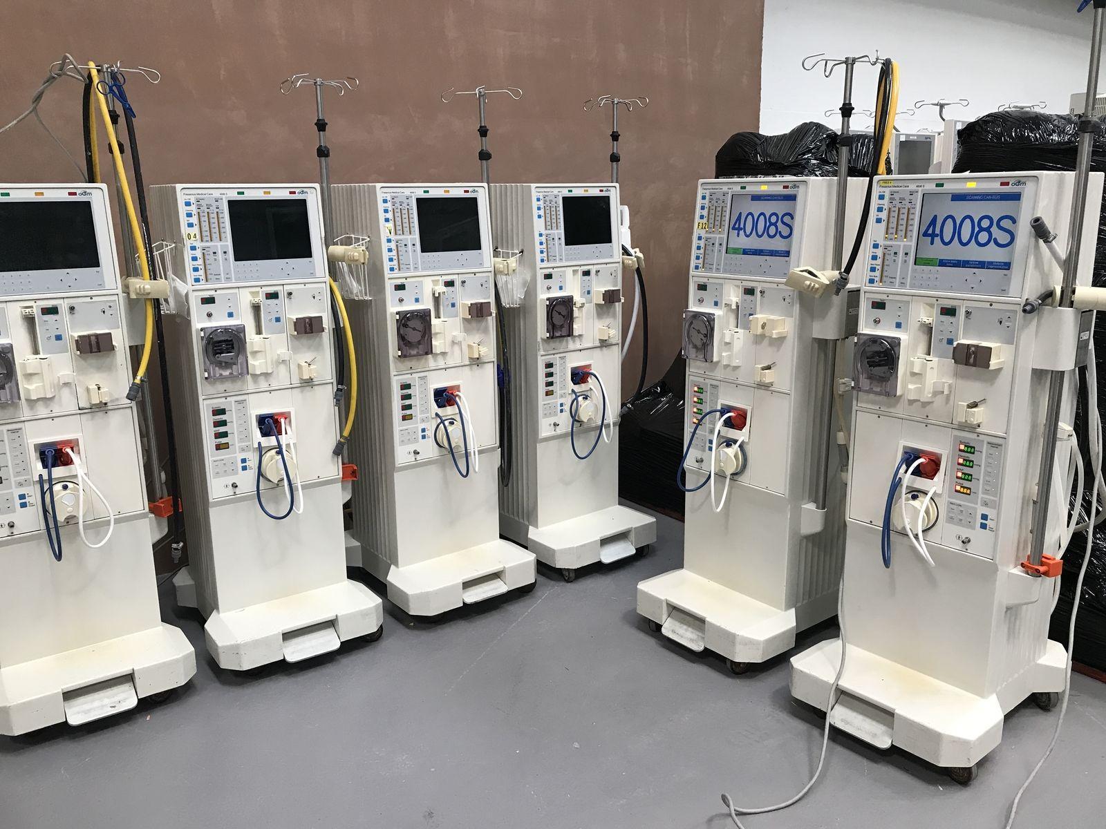 Used FRESENIUS 4008S Stationary Dialysis Machine For Sale - Bimedis ...